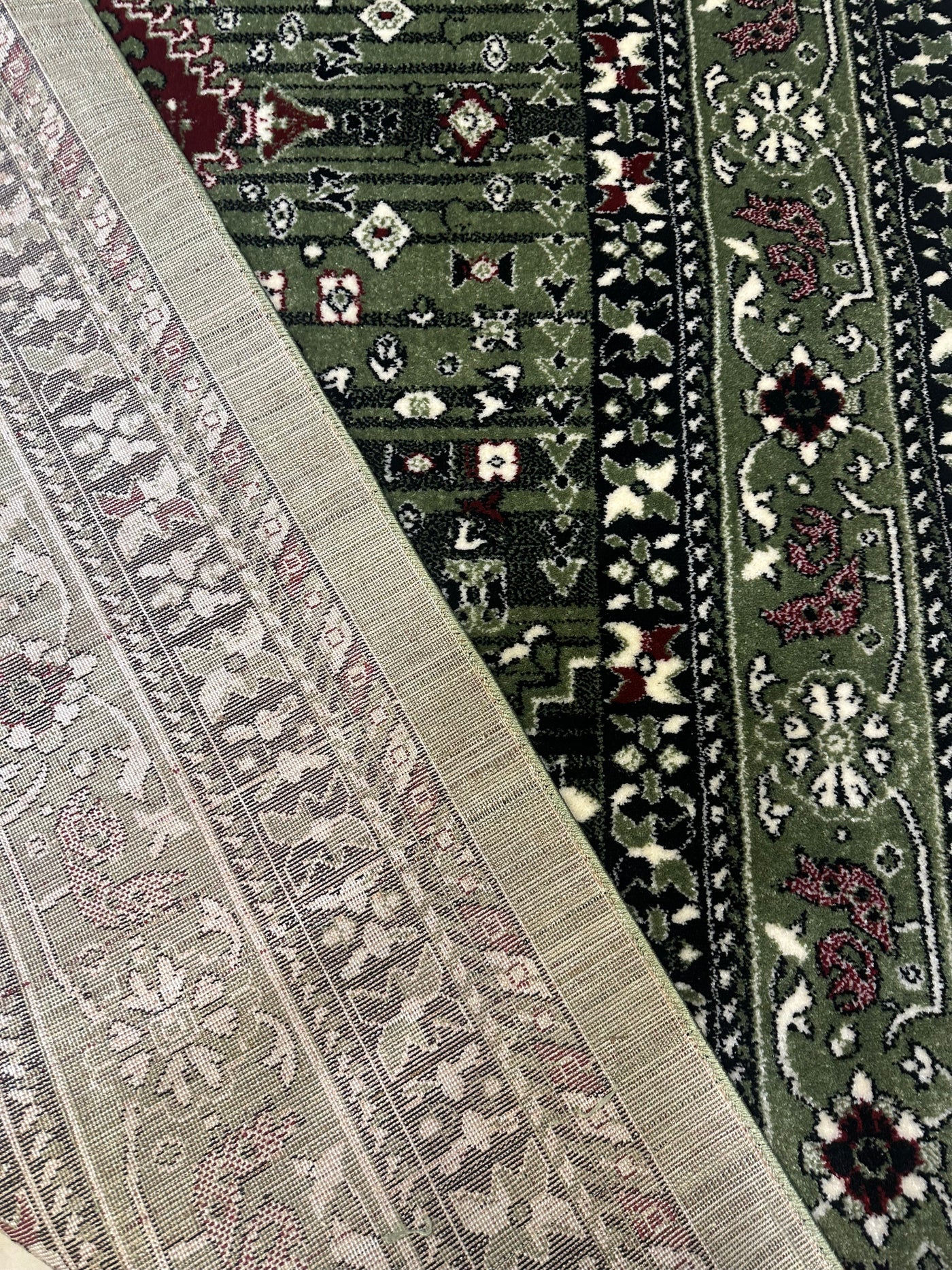 TRADITIONAL-POLYPROPYLENE YARN RUG