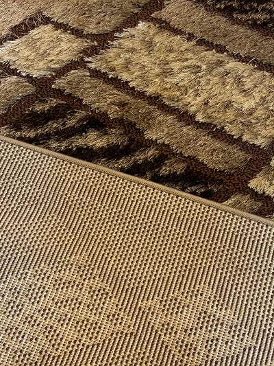 IMPORTED TURKISH-EMBOSSED SHAGGY RUG