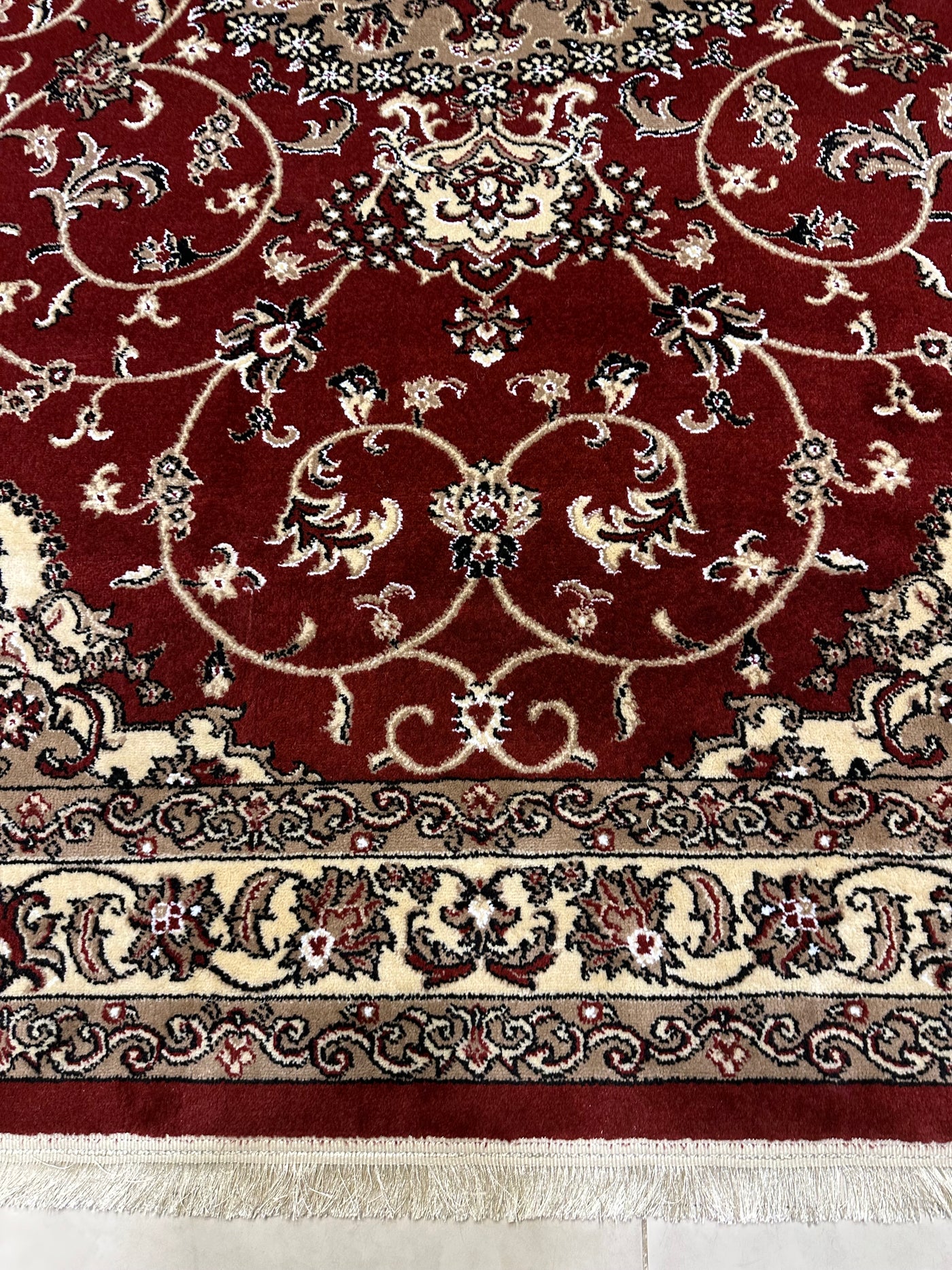 TRADITIONAL-POLYPROPYLENE YARN RUG