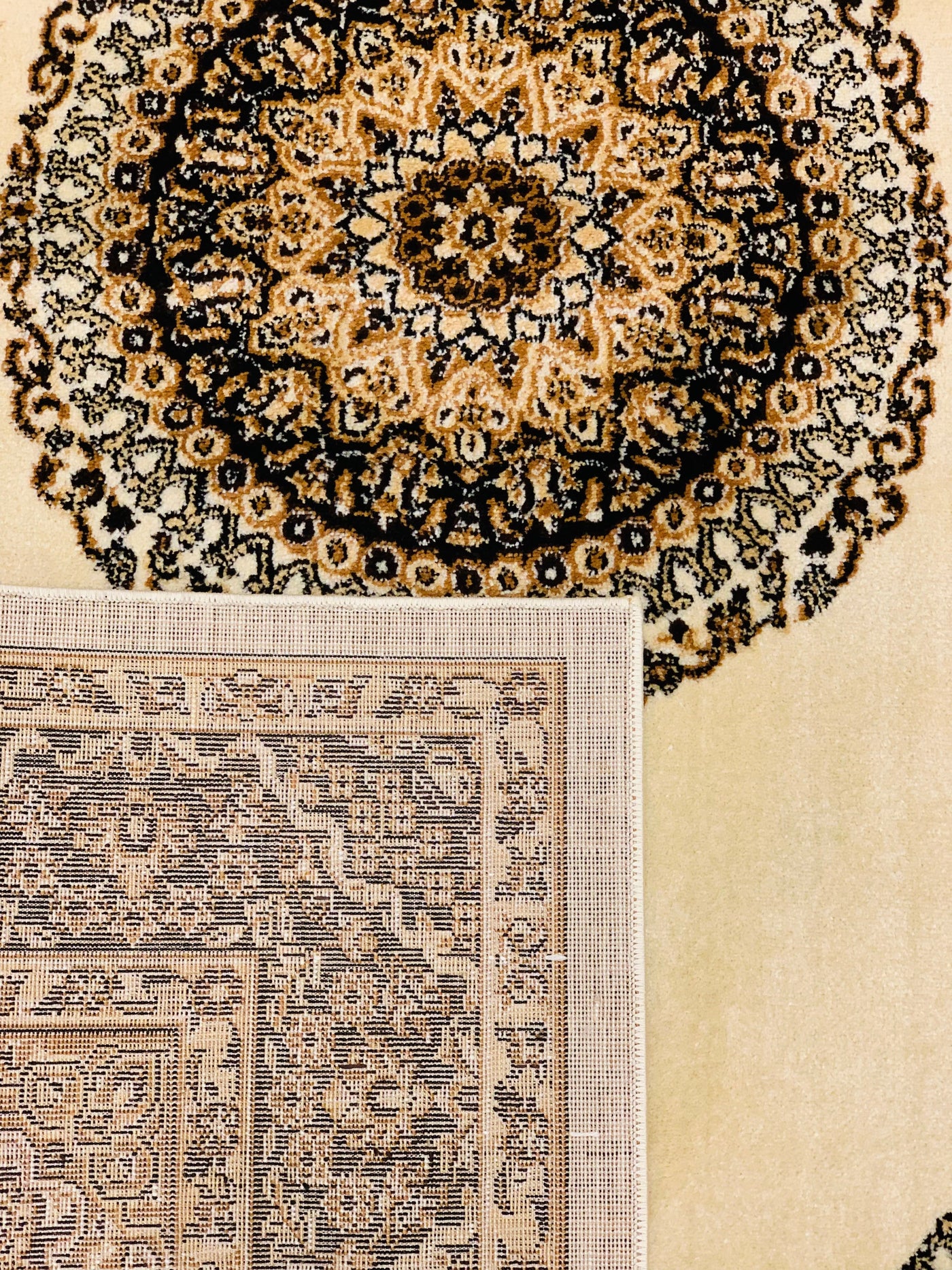PURE TURKISH POLYPROPYLENE YARN RUG