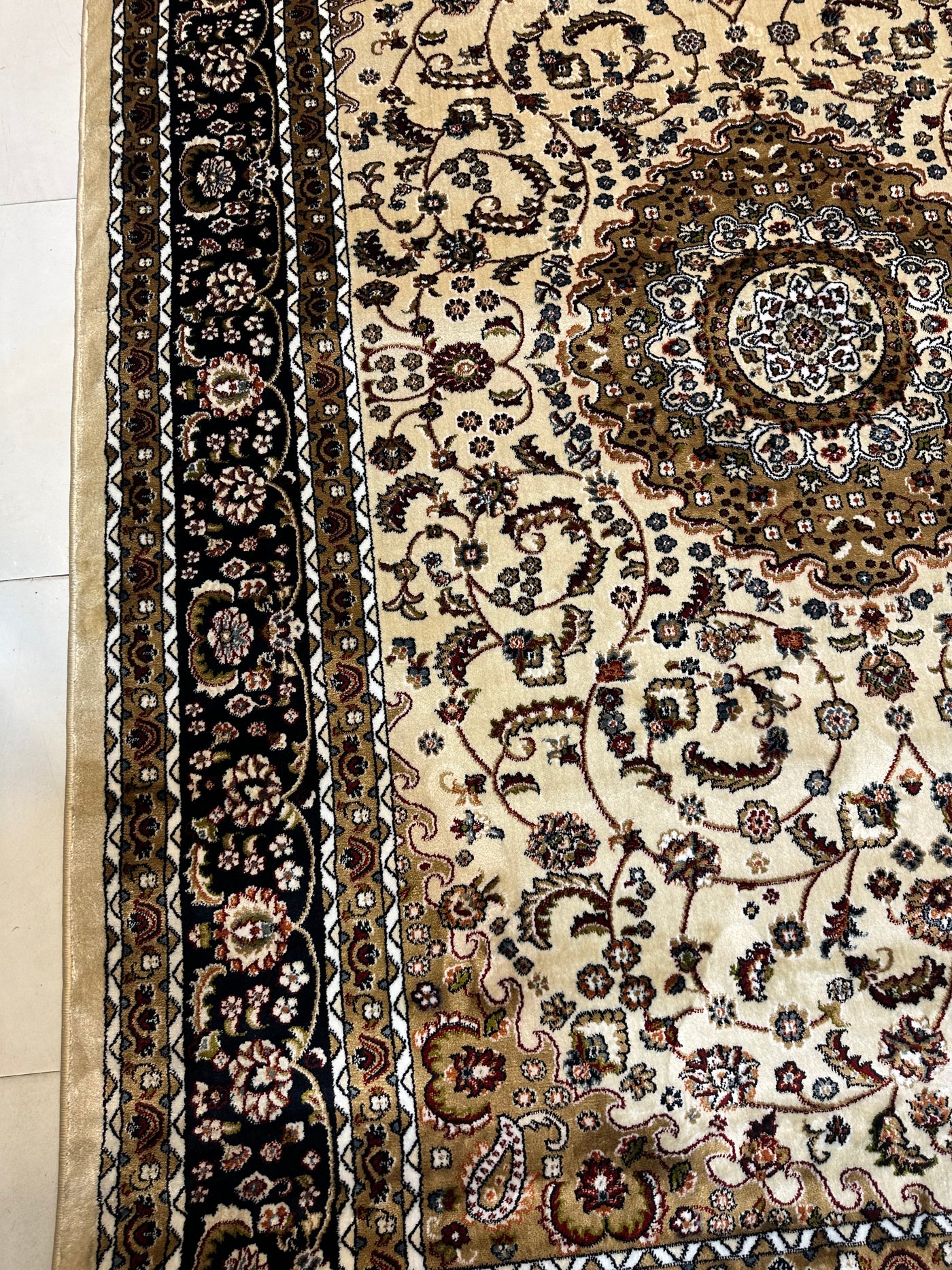 SUPER-SOFT GARNET MODERN DESIGN