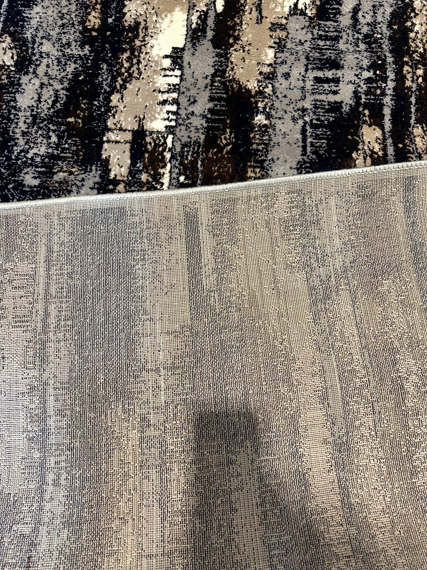 MODERN-POLYPROPYLENE YARN RUG