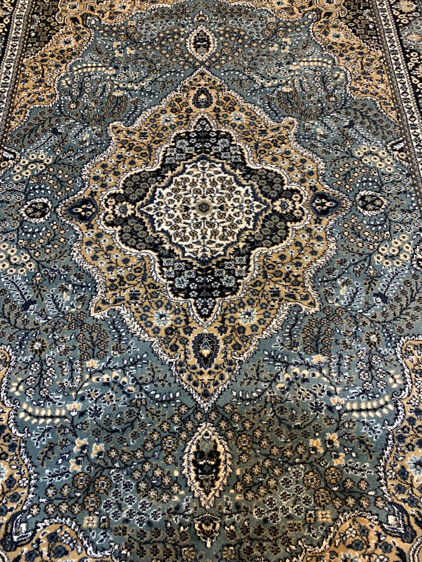 PERSIAN-POLYPROPYLENE YARN RUG