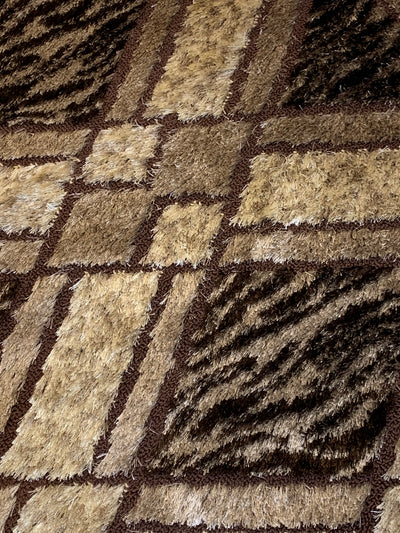 IMPORTED TURKISH-EMBOSSED SHAGGY RUG
