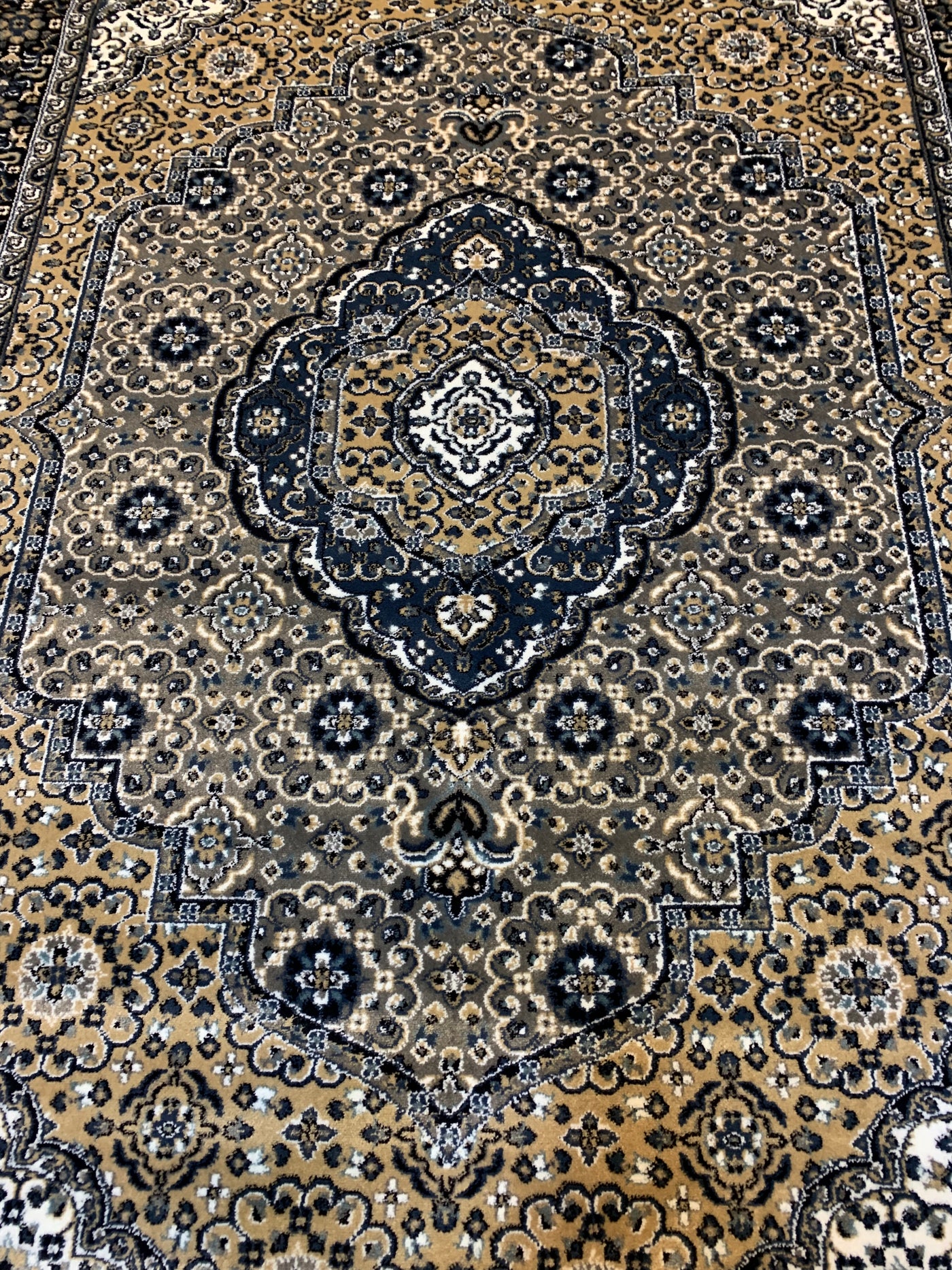 PERSIAN-POLYPROPYLENE YARN RUG