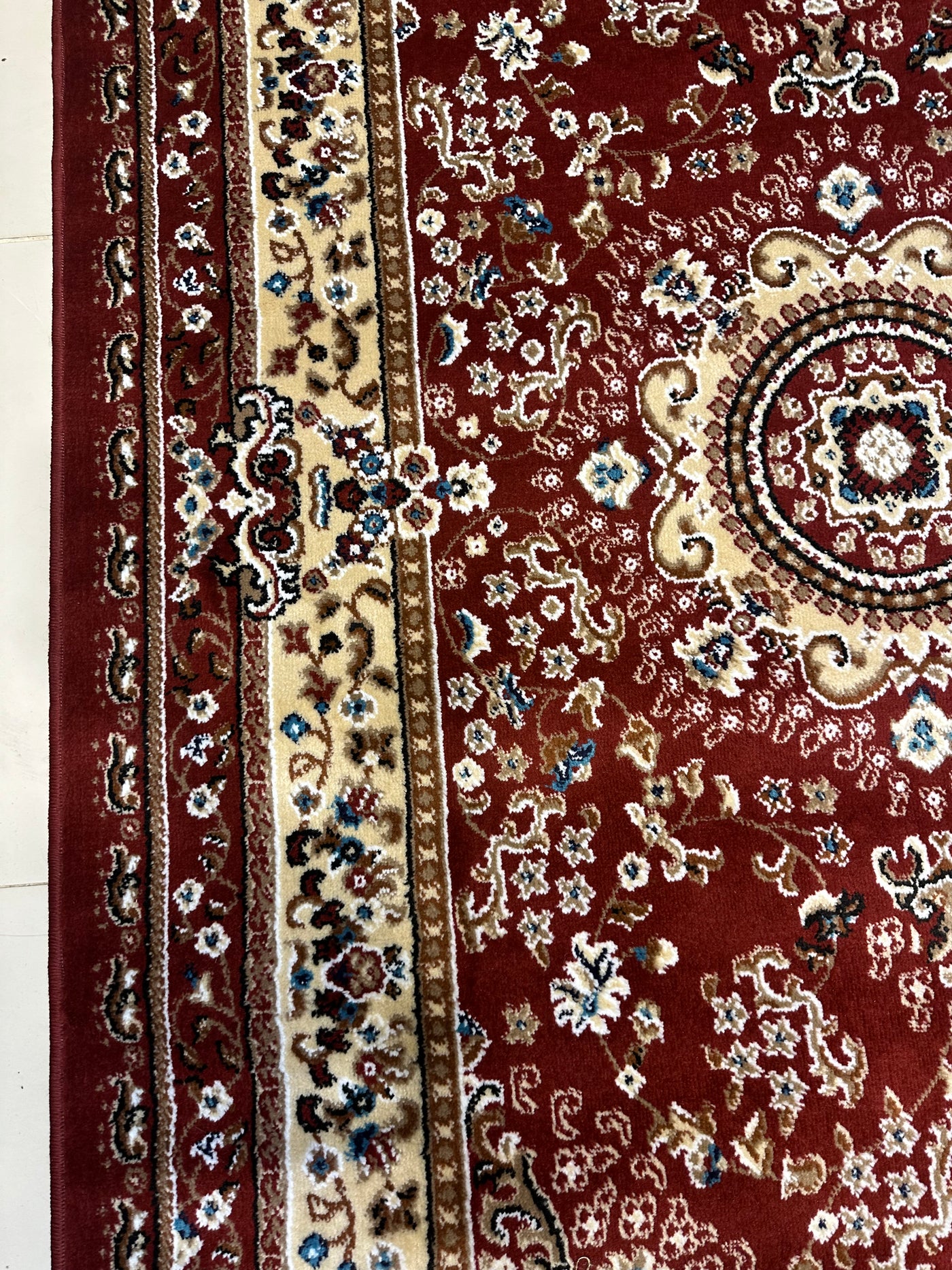 TRADITIONAL-POLYPROPYLENE YARN RUG