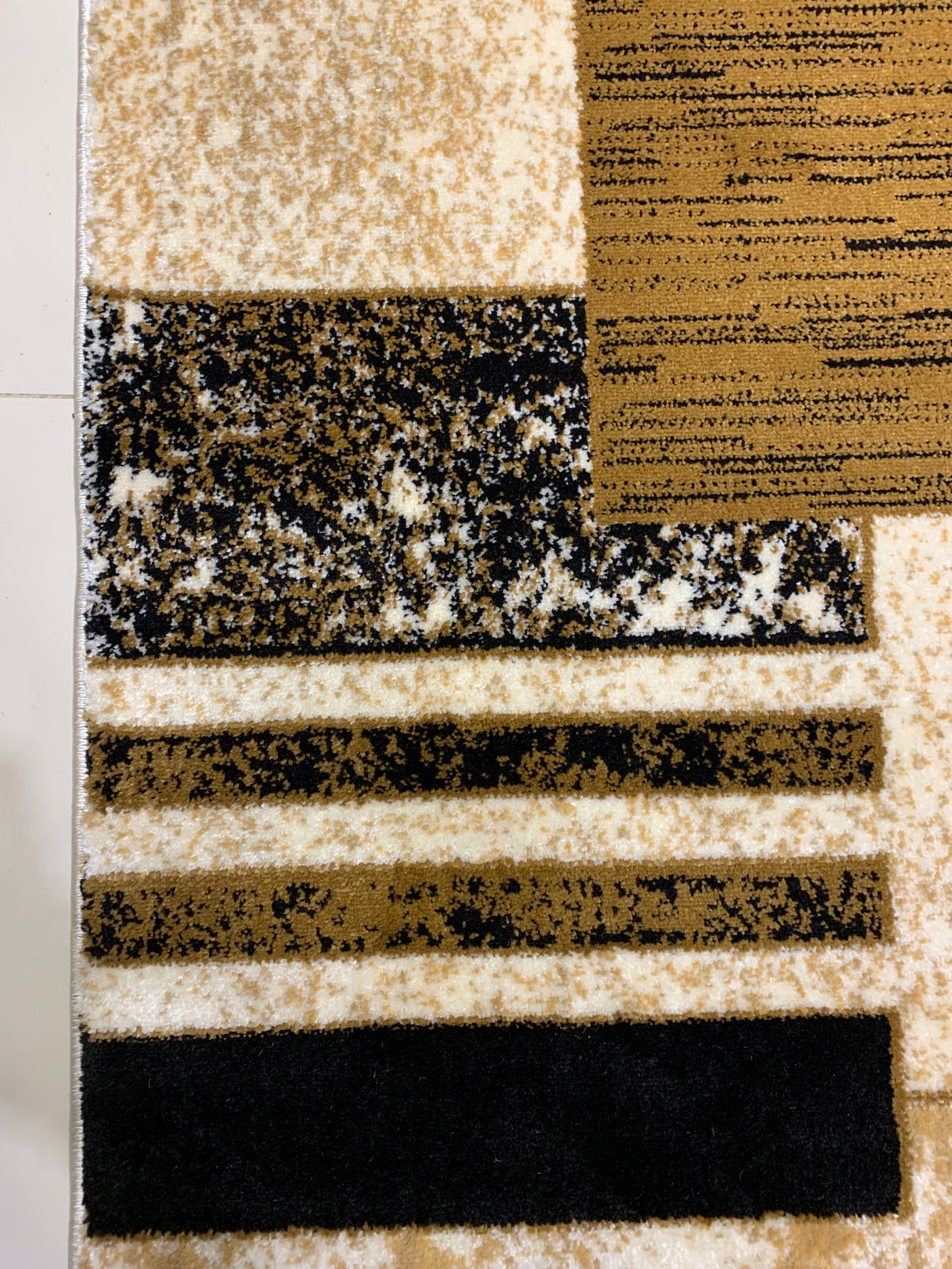 MODERN POLYPROPYLENE YARN RUG (Article#ZX19)