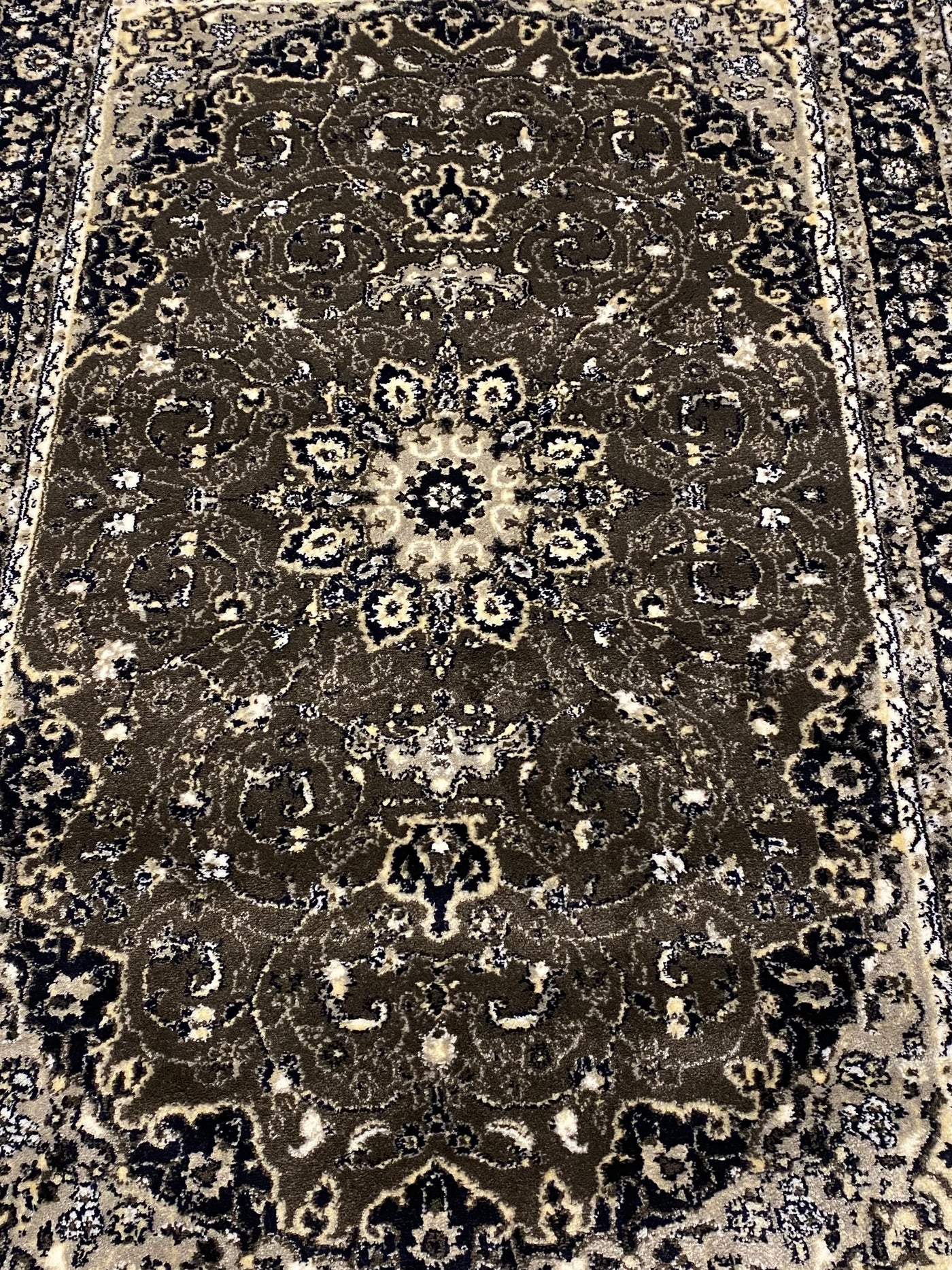PERSIAN POLYPROPYLENE RUG