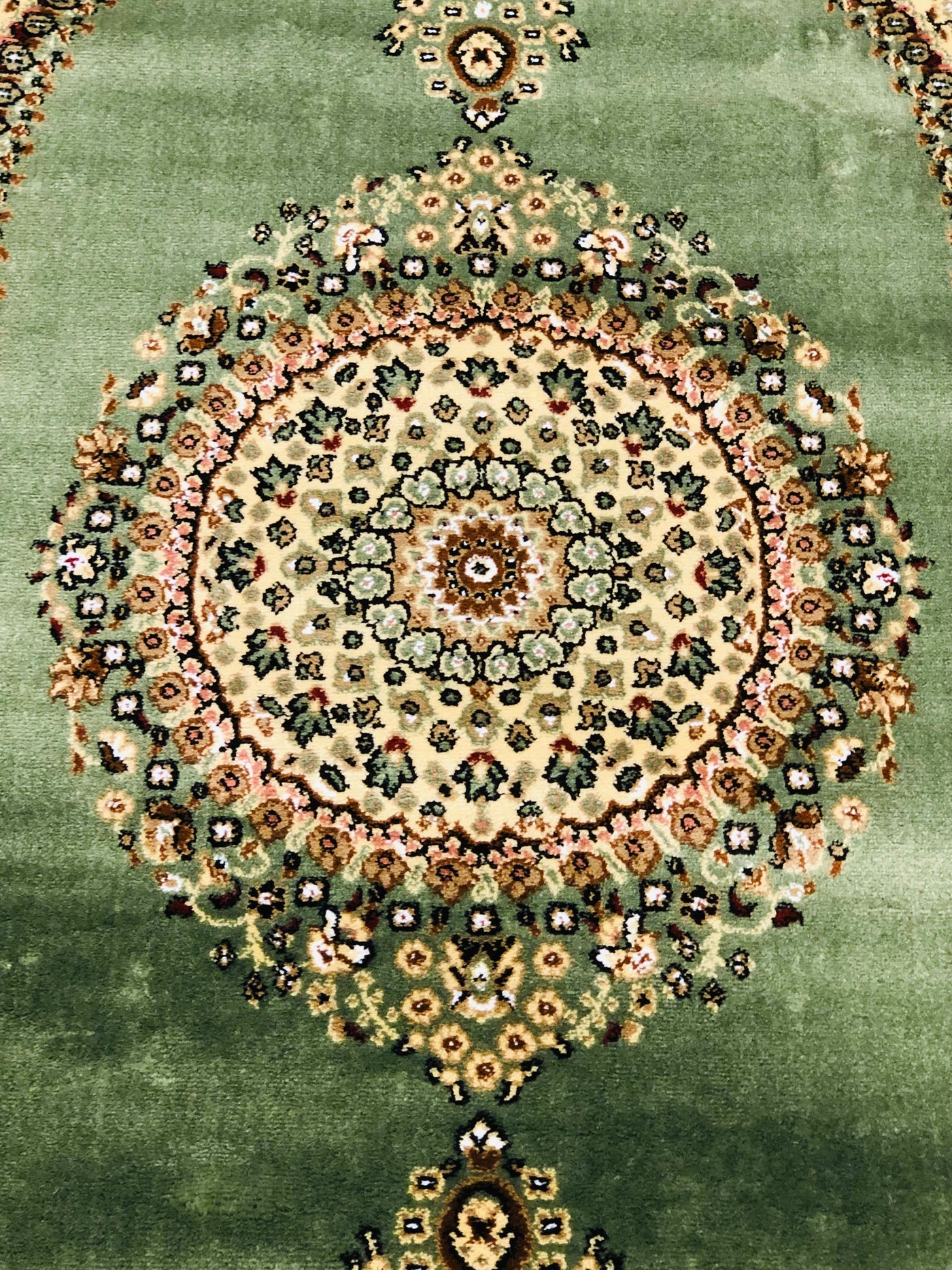 PURE TURKISH POLYPROPYLENE YARN RUG