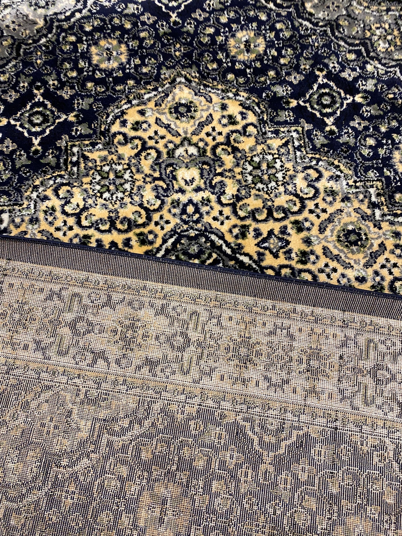 PERSIAN POLYPROPYLENE YARN RUG