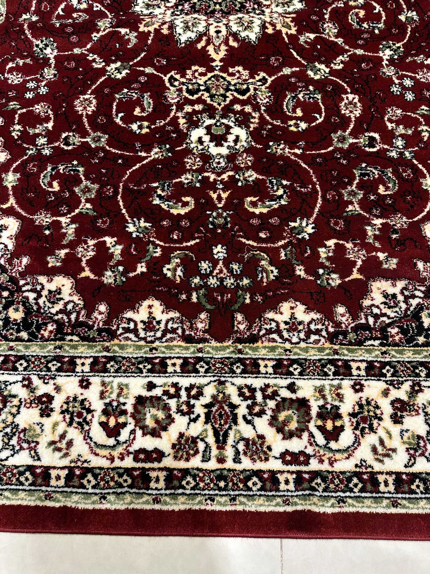 TRADITIONAL-POLYPROPYLENE YARN RUG