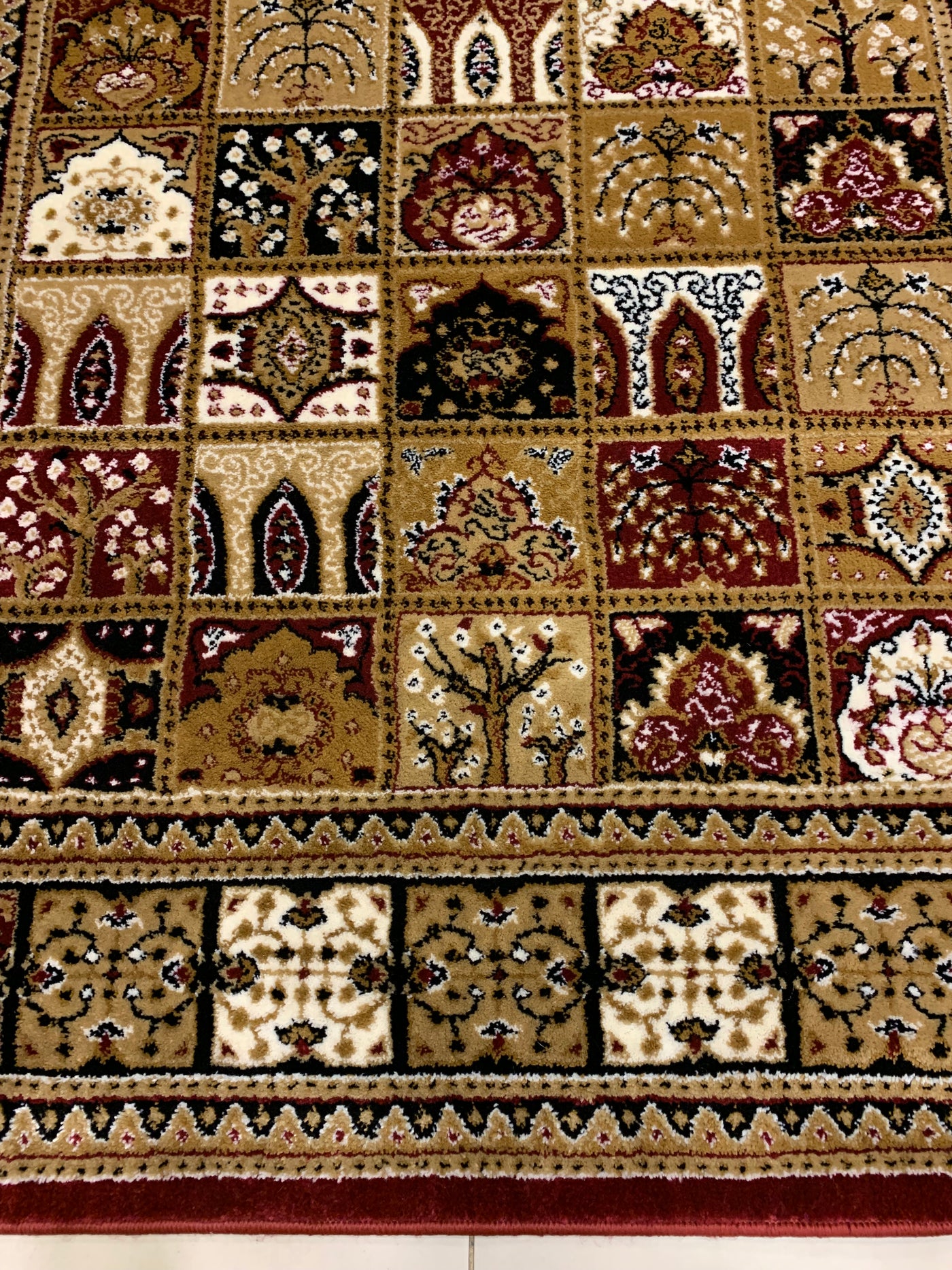 MODERN POLYPROPYLENE YARN RUG (Article#U271)