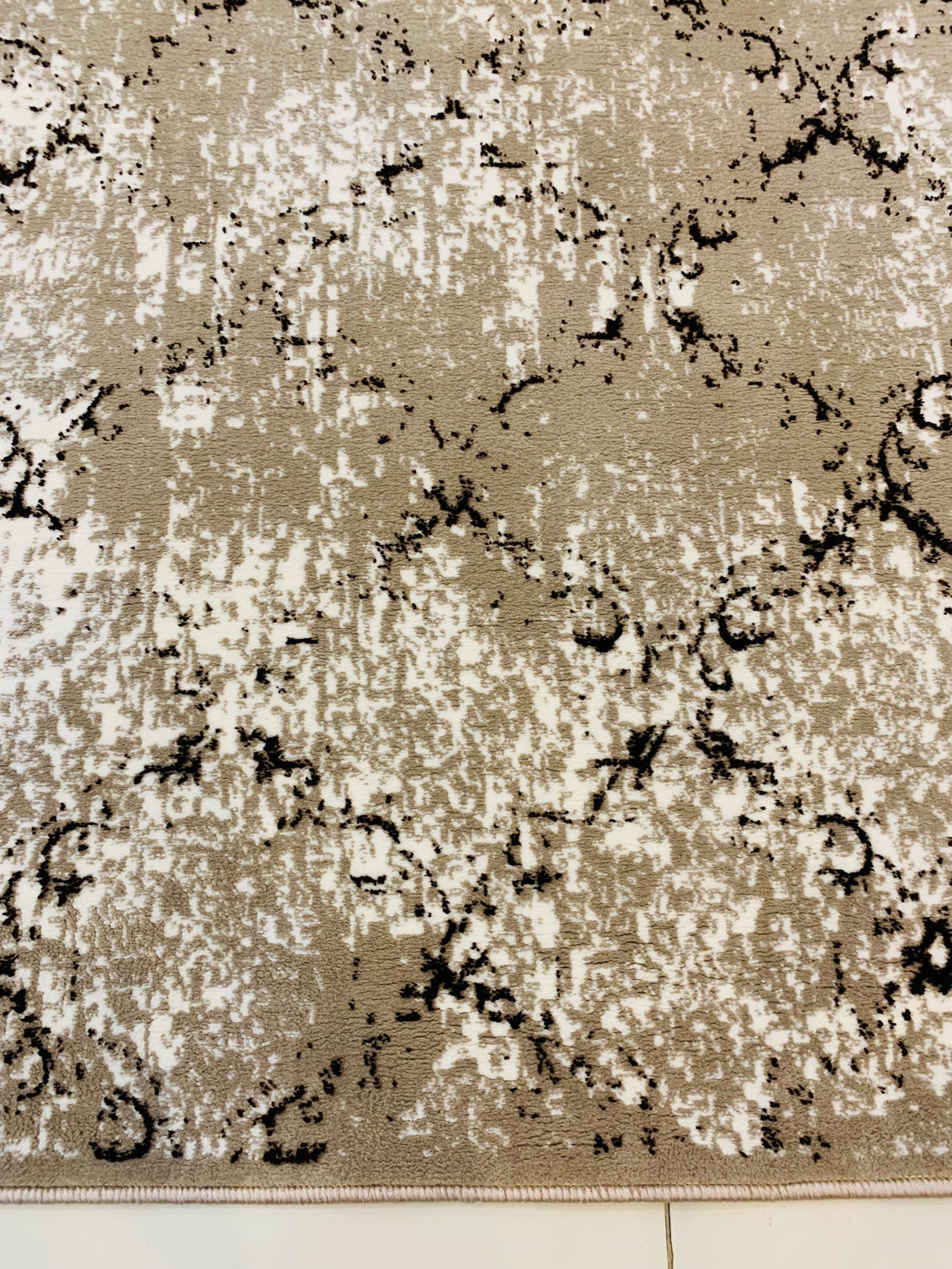SUPER-SOFT MODERN POLYPROPYLENE YARN RUG (Article#ZX371)