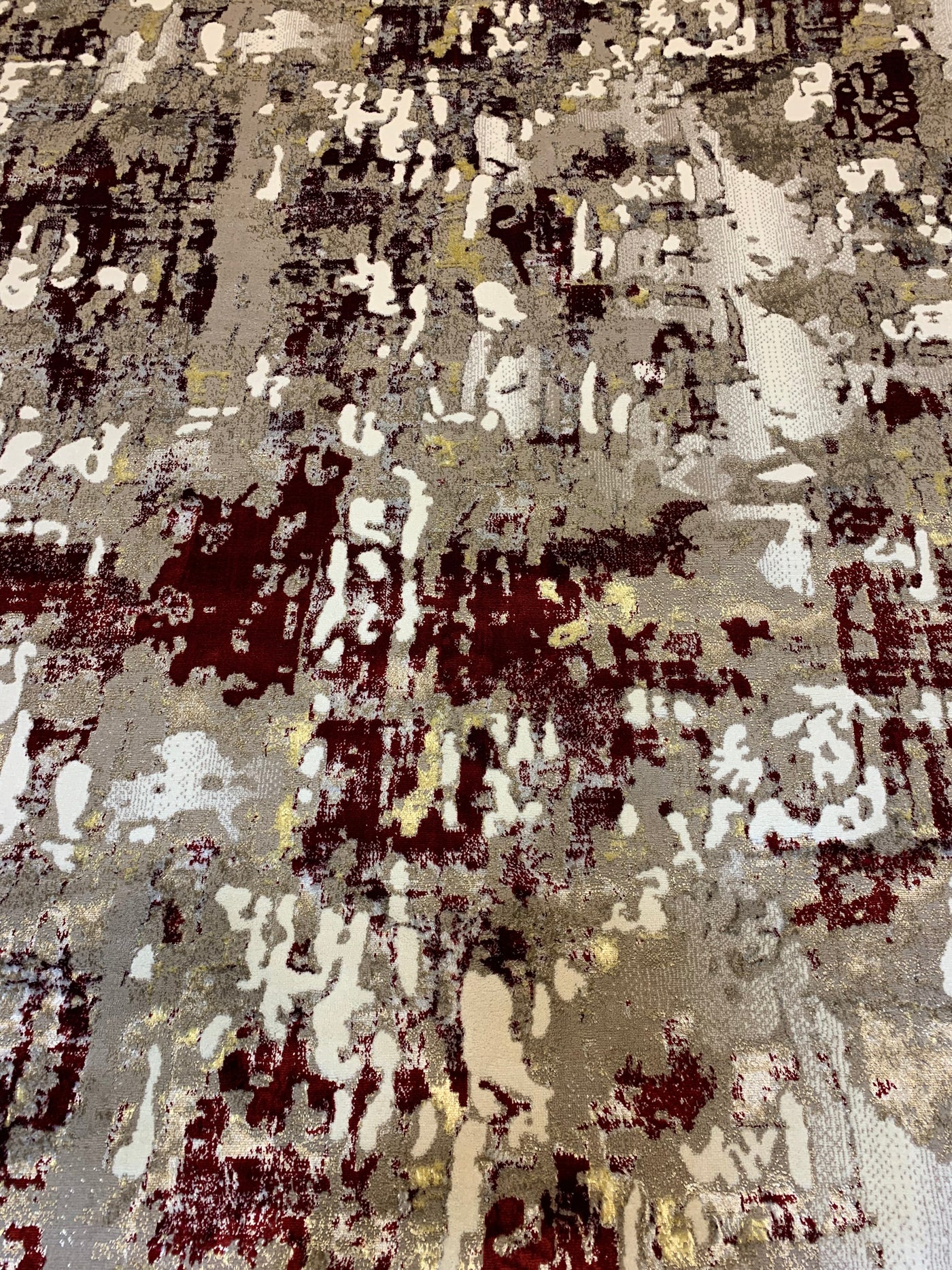 MODERN SHINING-POLYPROPYLENE YARN RUG