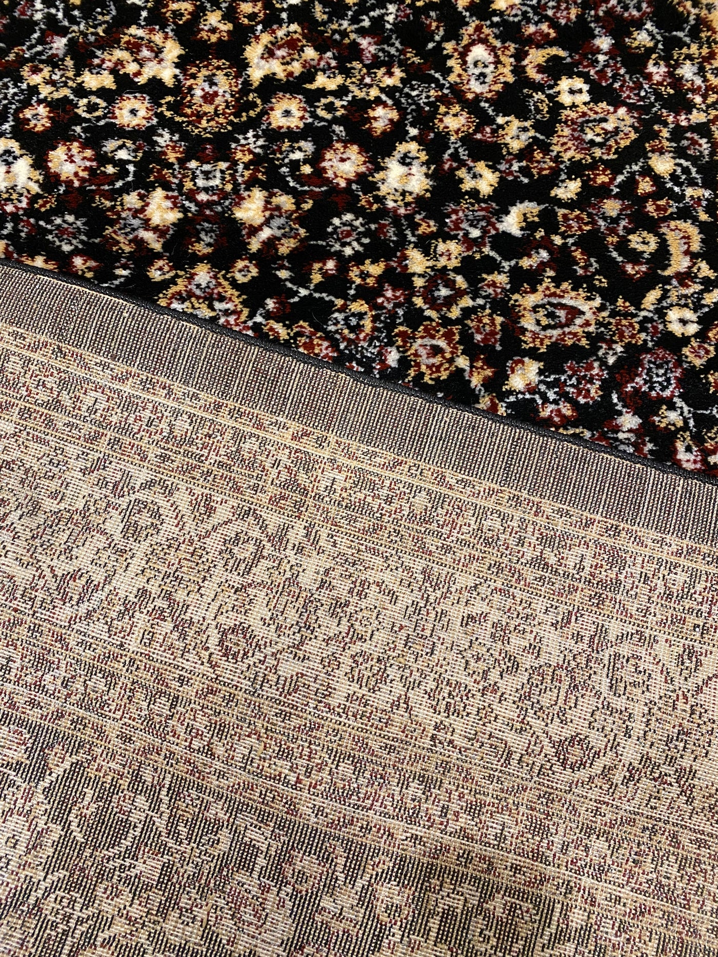 TRADITIONAL-POLYPROPYLENE YARN RUG