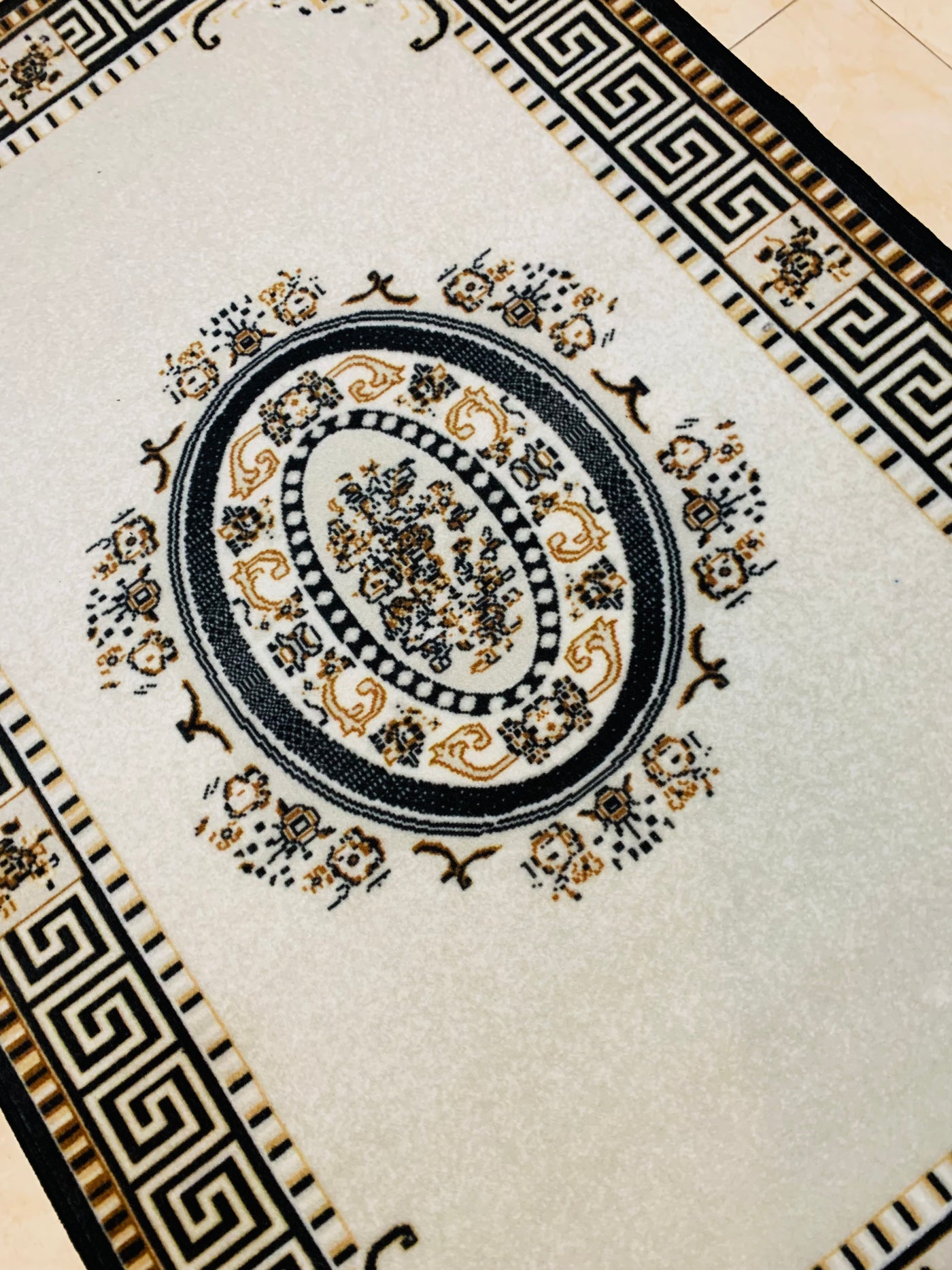 NON-WOVEN PRINTED RUG