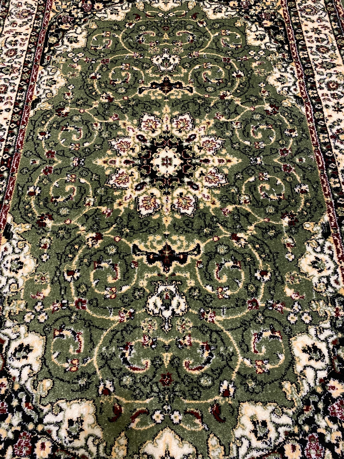 PERSIAN POLYPROPYLENE YARN RUG