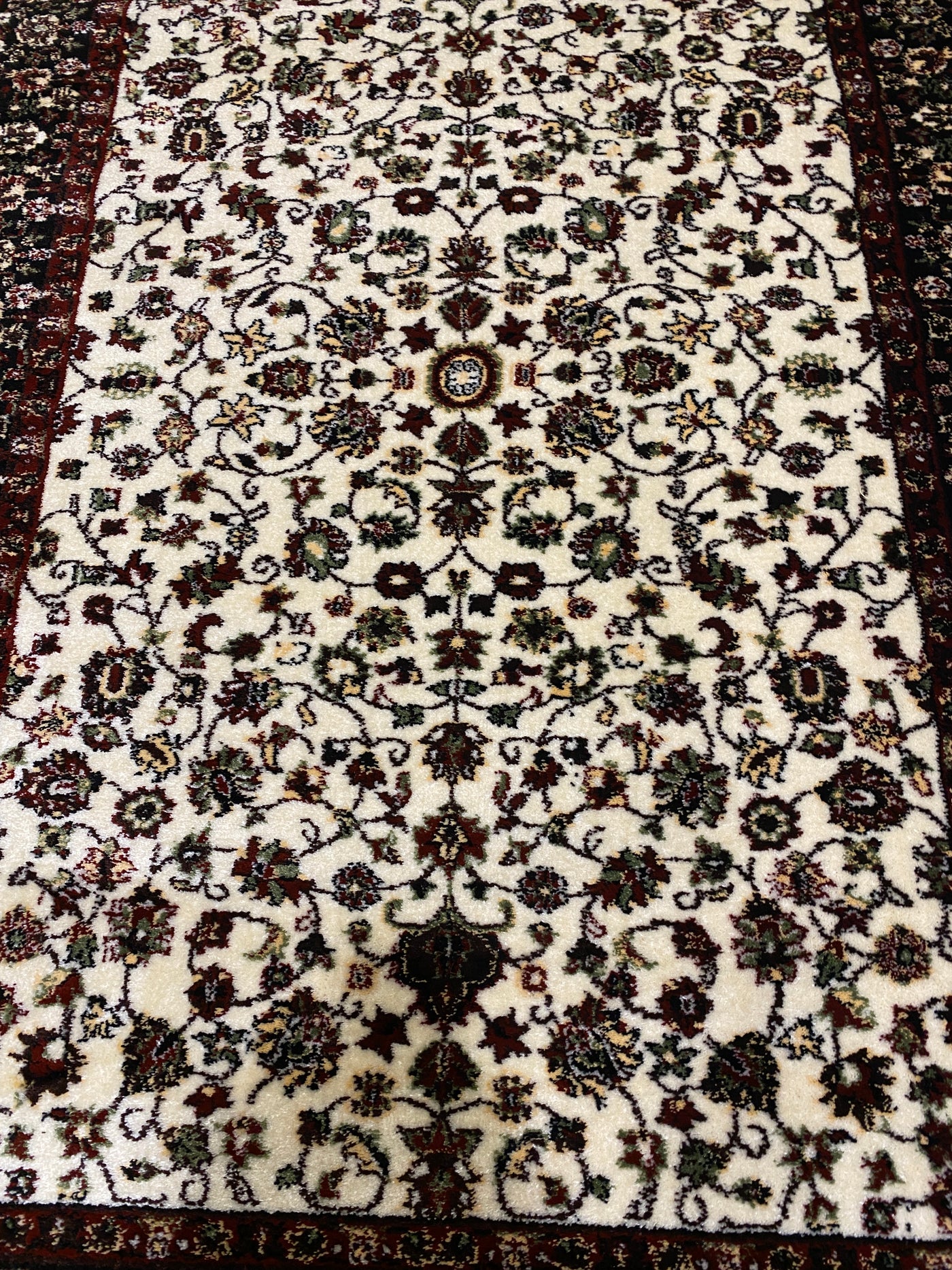 PERSIAN POLYPROPYLENE YARN RUG