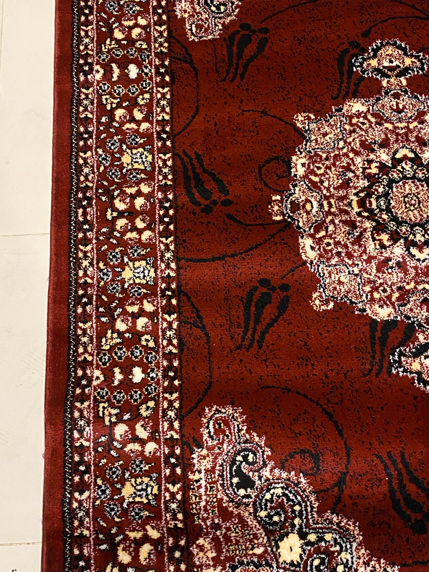PERSIAN POLYPROPYLENE YARN RUG