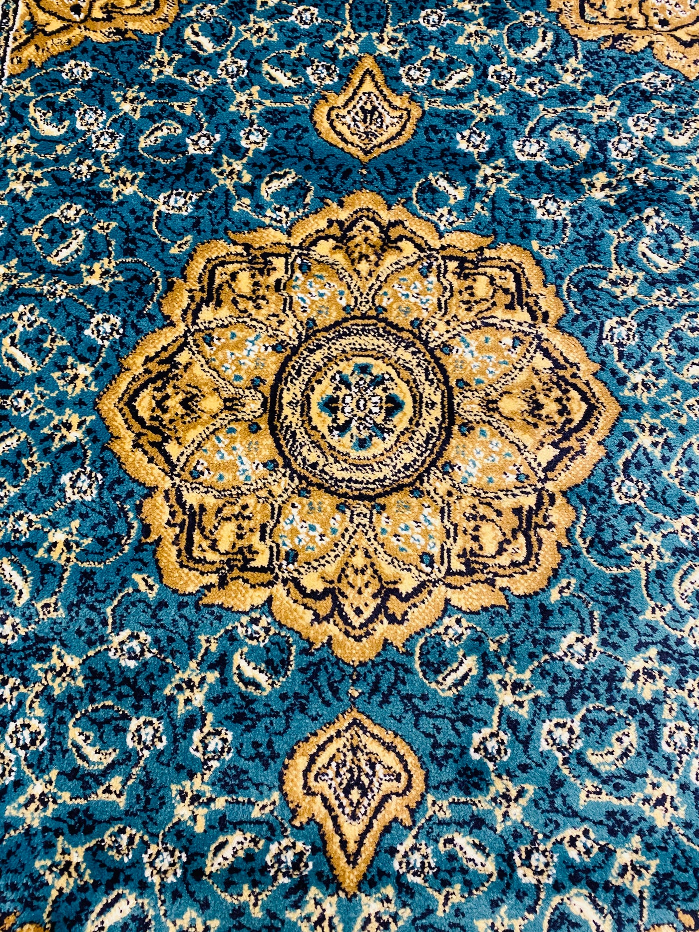 POLYPROPYLENE PERSIAN RUG