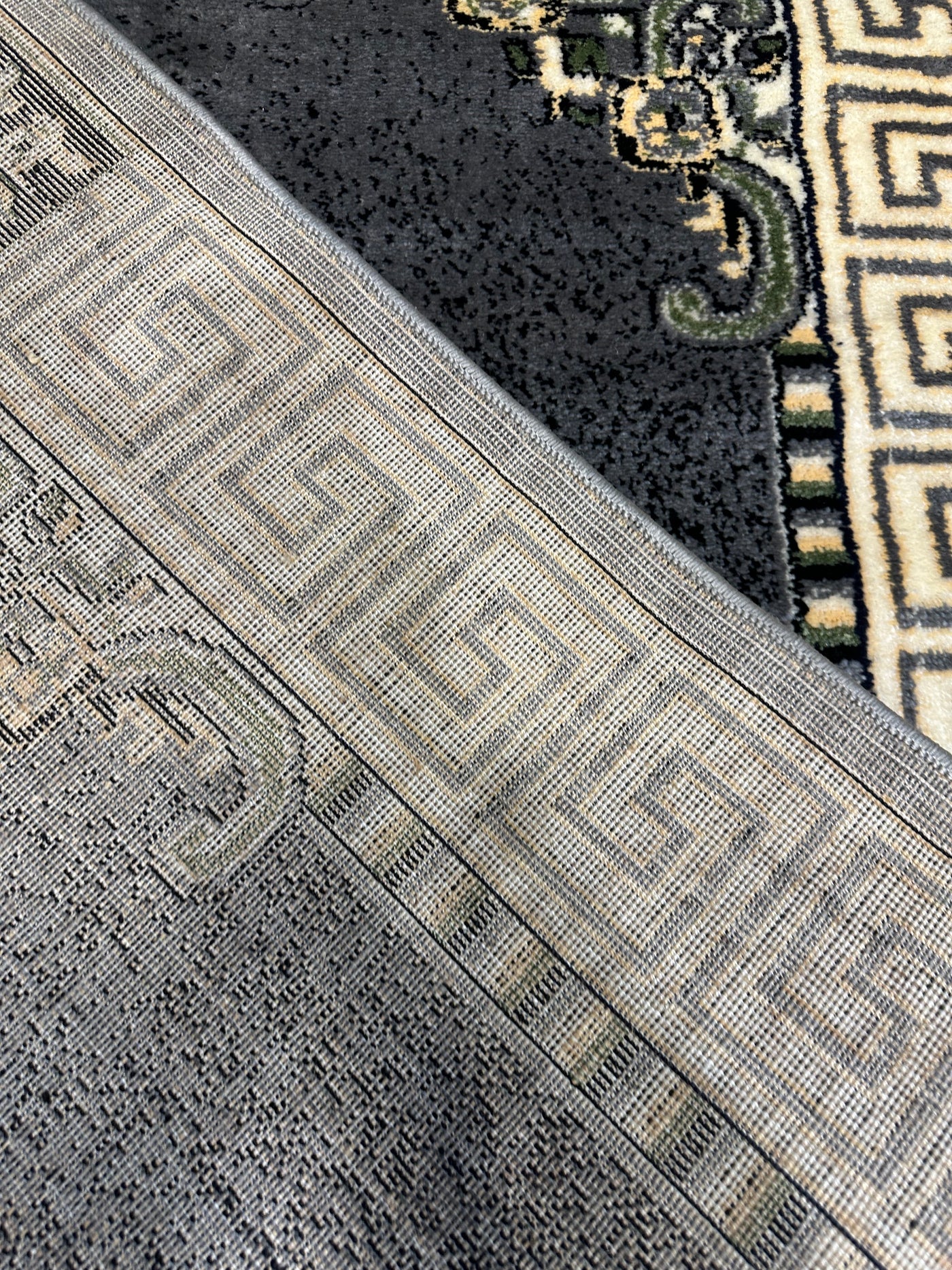 MODERN-POLYPROPYLENE YARN RUG