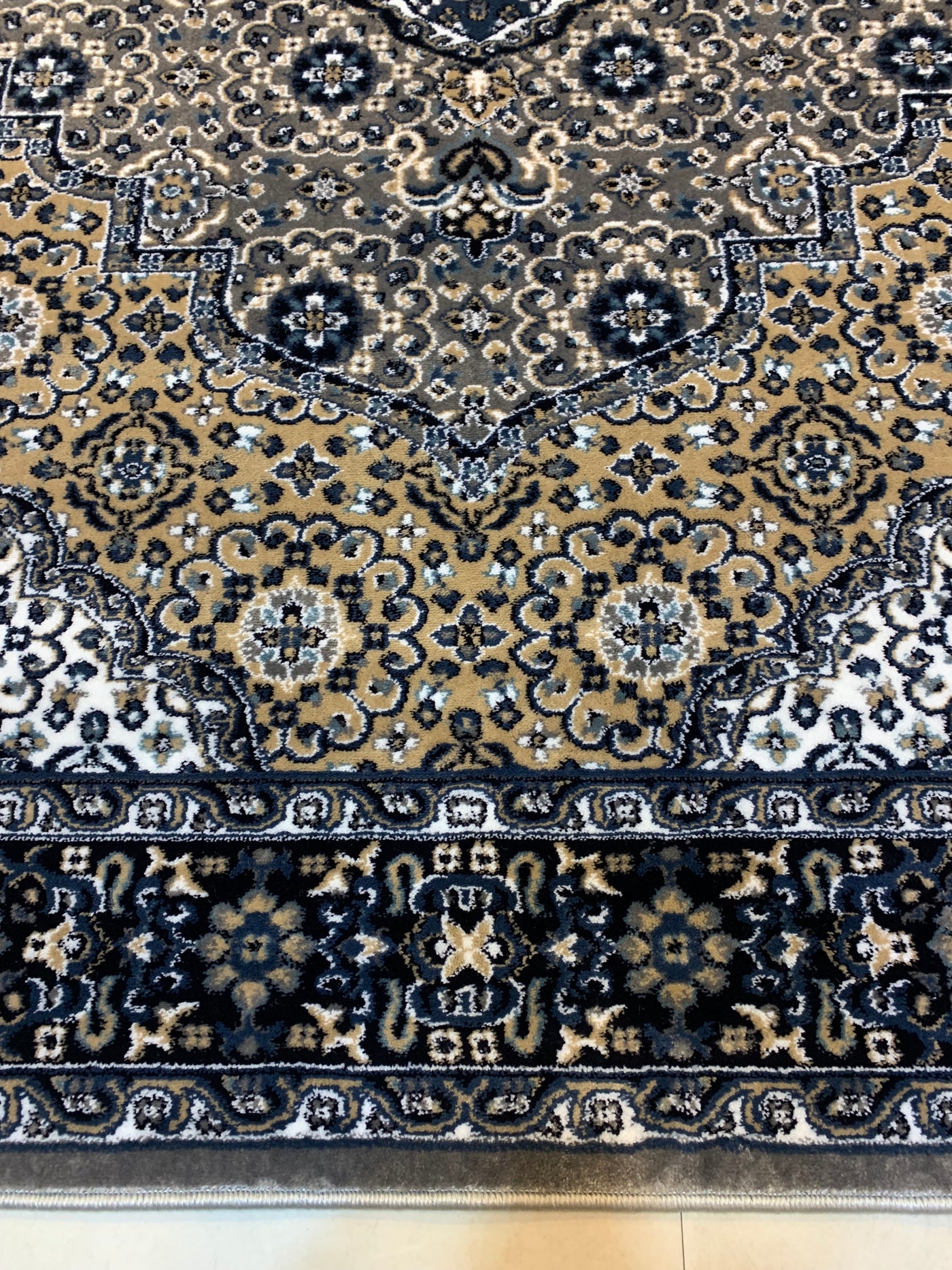 PERSIAN-POLYPROPYLENE YARN RUG