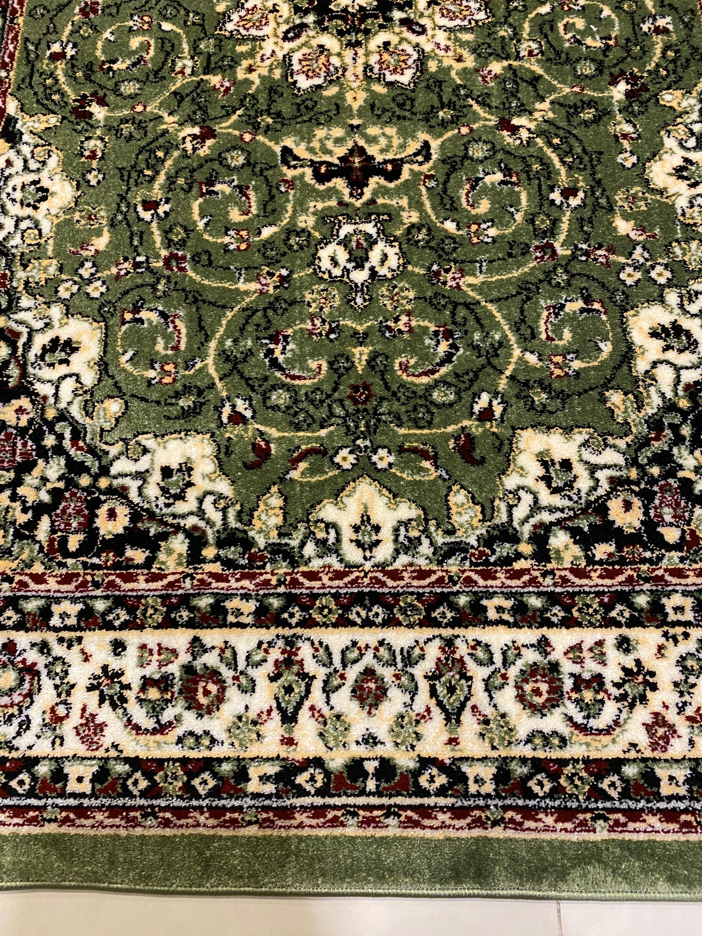 PERSIAN POLYPROPYLENE YARN RUG