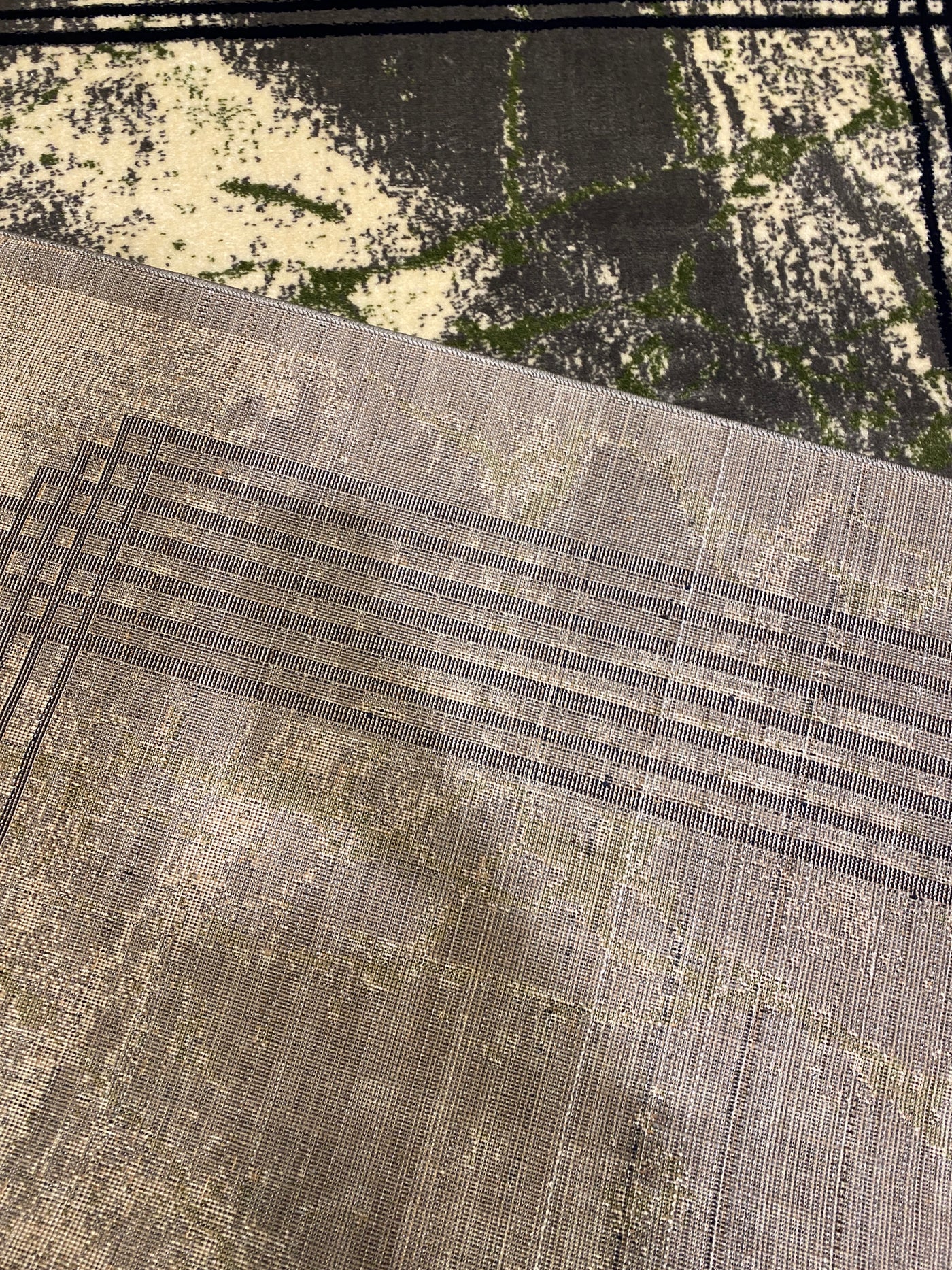 MODERN POLYPROPYLENE YARN RUG