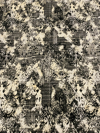 MODERN POLYPROPYLENE RUG