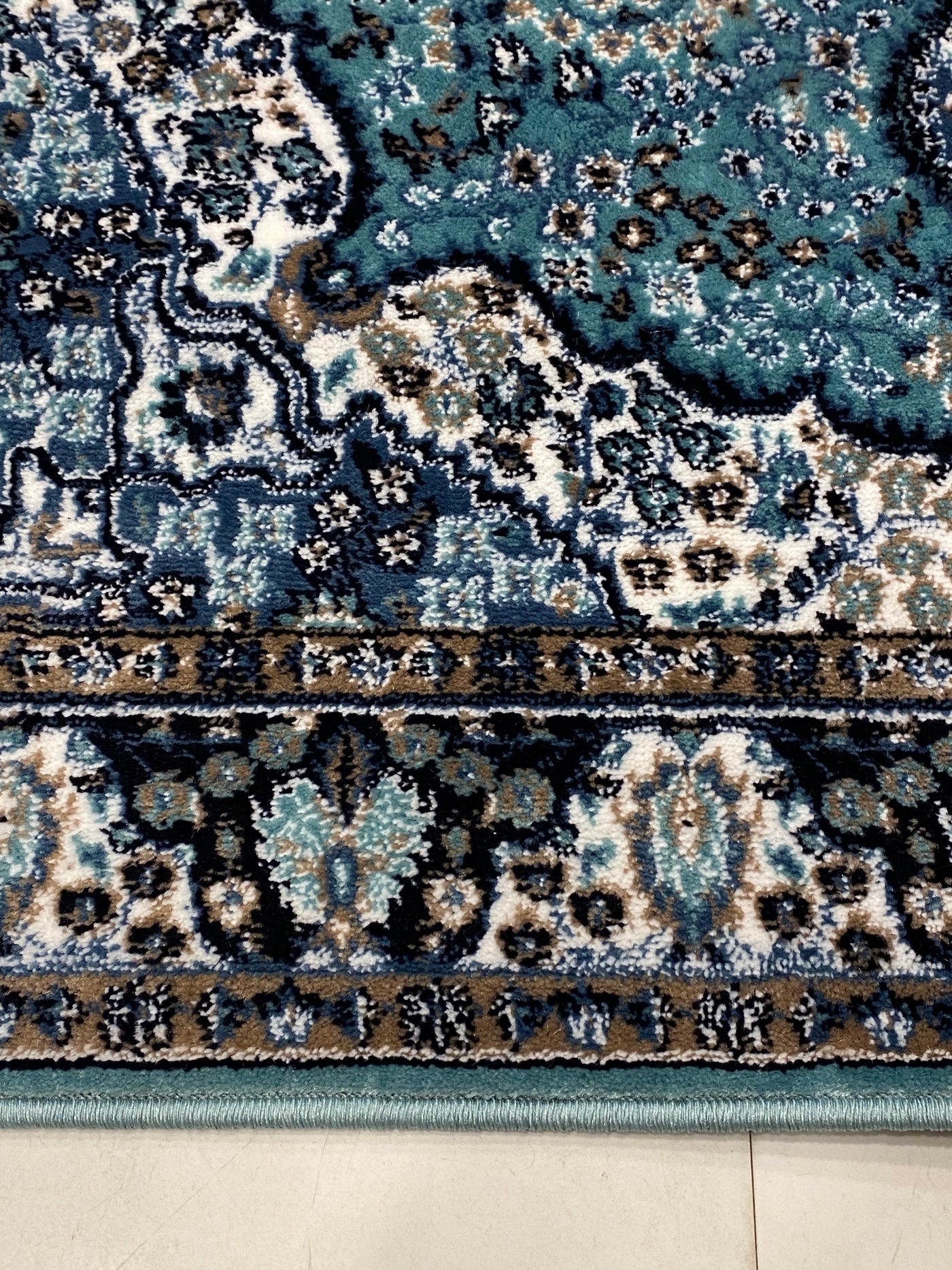 PERSIAN POLYPROPYLENE RUG