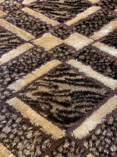 IMPORTED TURKISH-EMBOSSED SHAGGY RUG
