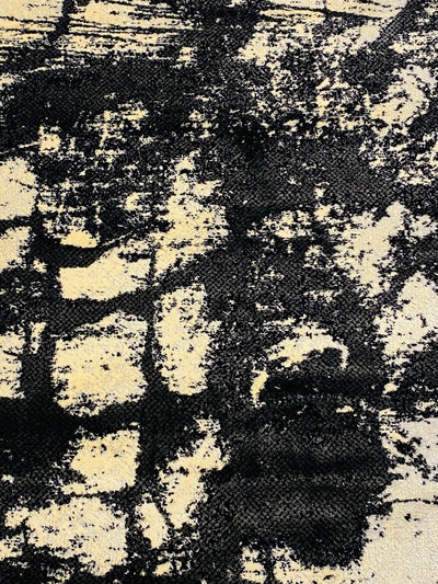 MODERN POLYPROPYLENE RUG
