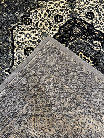 TRADITIONAL-POLYPROPYLENE YARN RUG