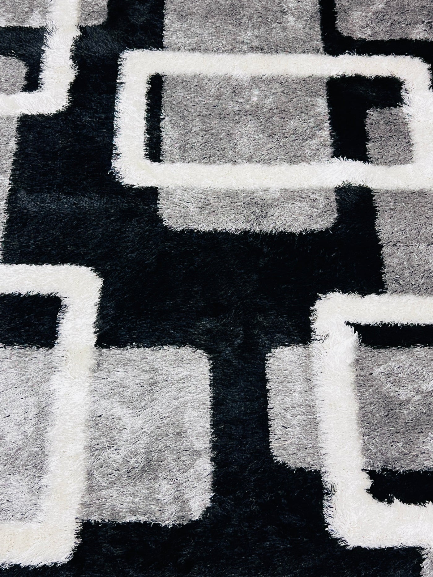 IMPORTED TURKISH-EMBOSSED SHAGGY RUG