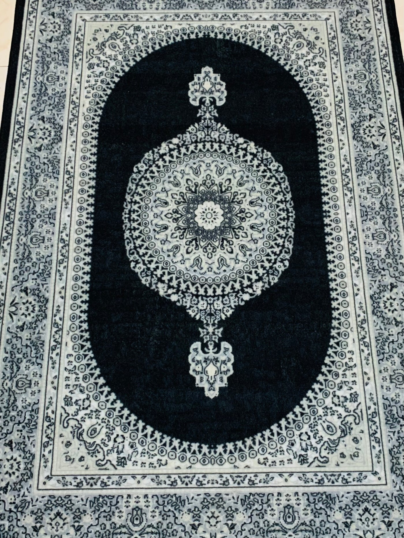 NON-WOVEN PRINTED RUG