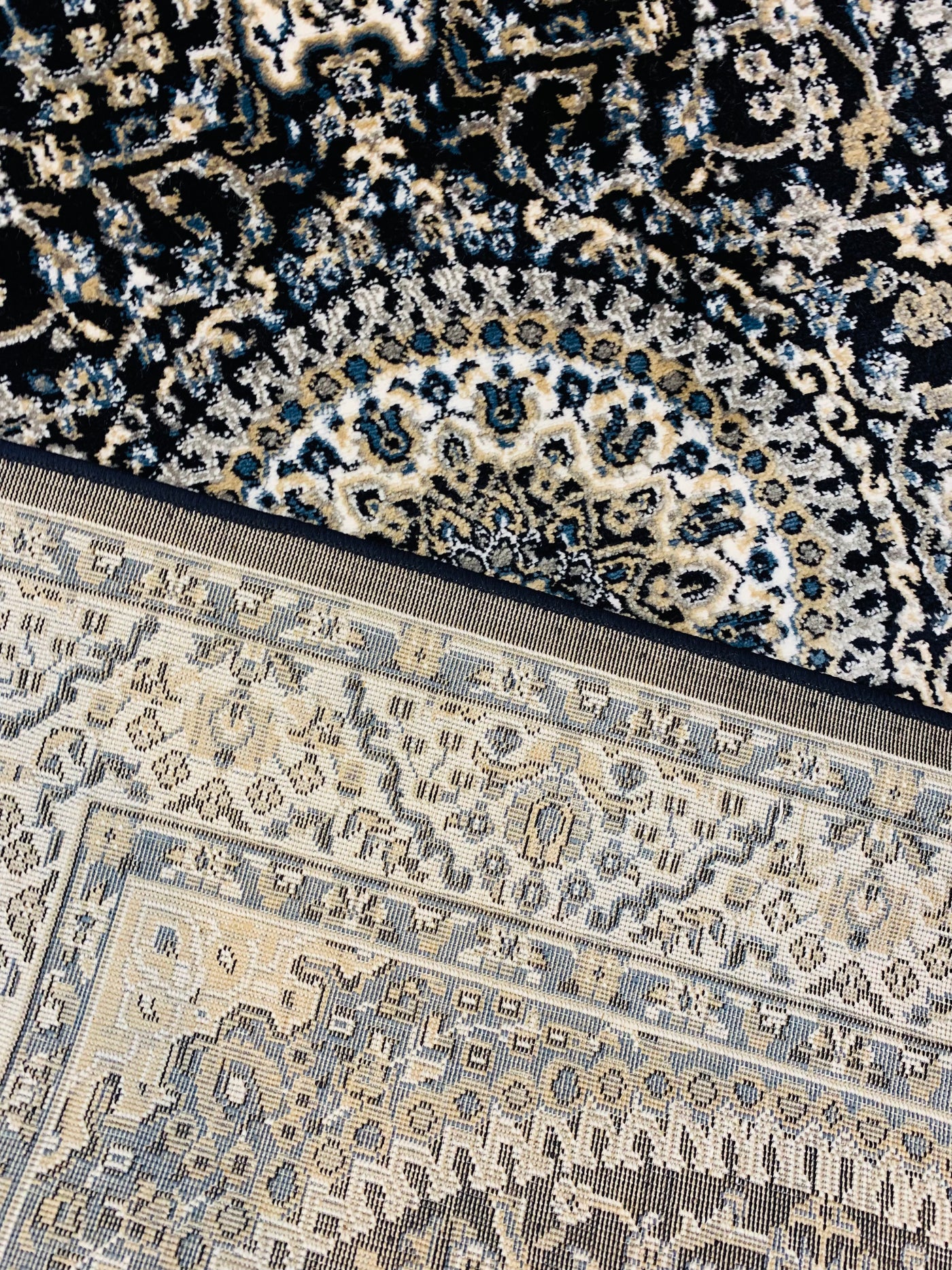 MODERN POLYPROPYLENE YARN RUG (Article#ZX19)