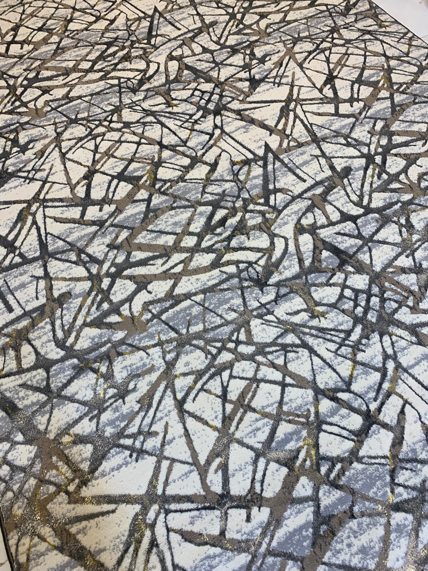 MODERN SHINING-POLYPROPYLENE YARN RUG (GREY)