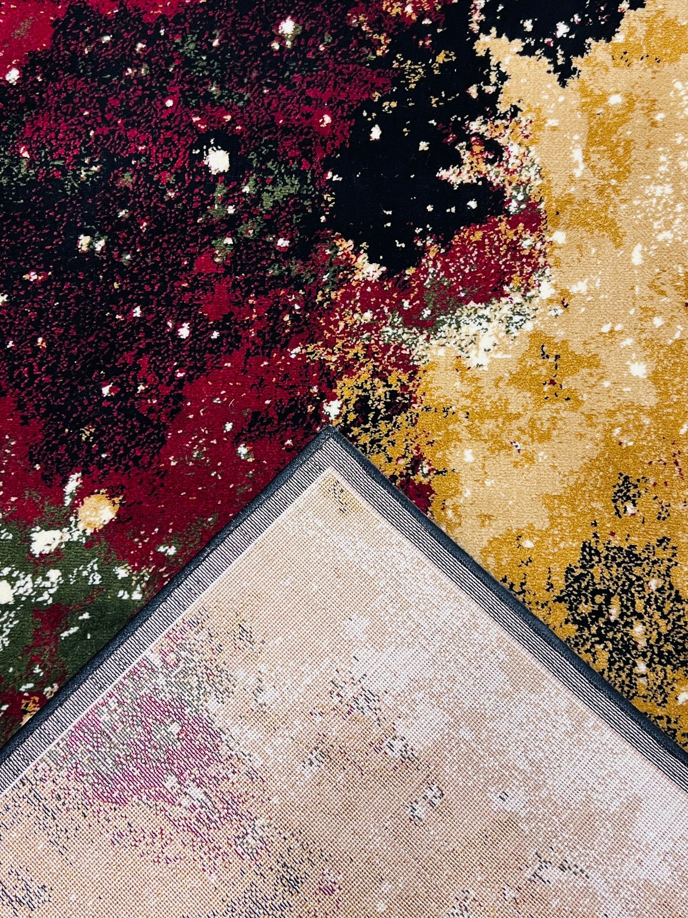 MODERN POLYPROPYLENE YARN RUG (Article-X96)
