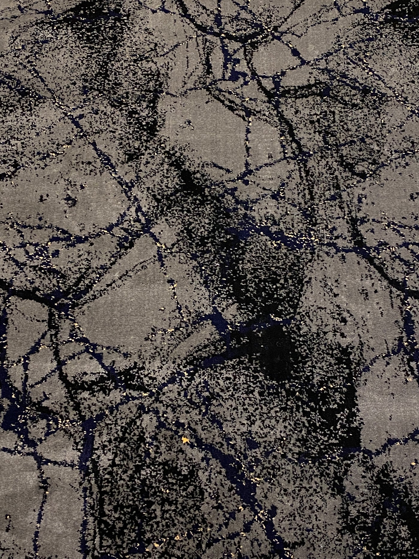 MODERN POLYPROPYLENE YARN RUG