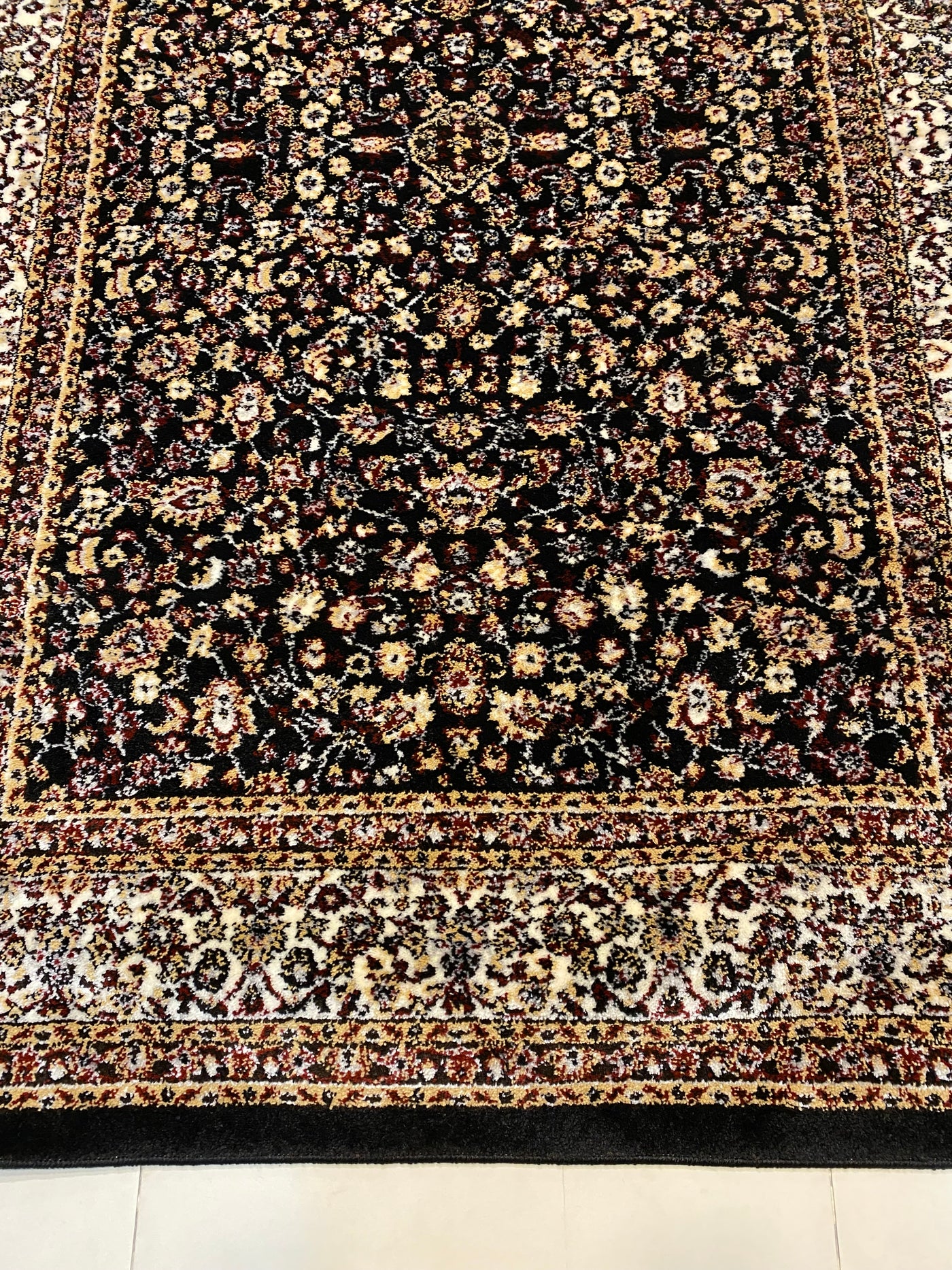 TRADITIONAL-POLYPROPYLENE YARN RUG