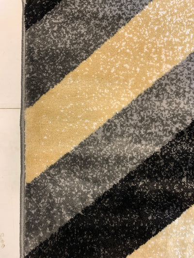 MODERN POLYPROPYLENE YARN RUG (Article#107)
