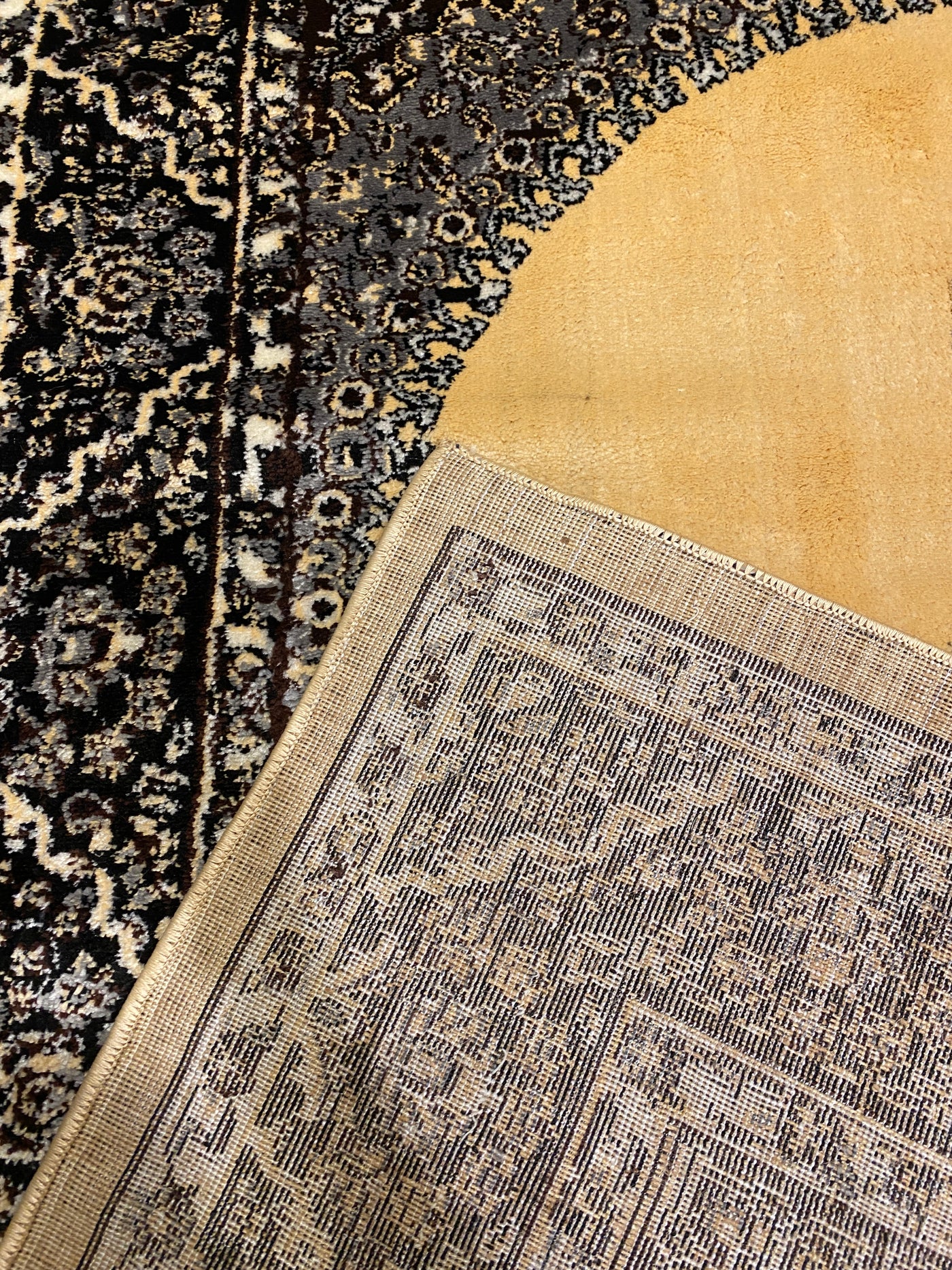 PERSIAN POLYPROPYLENE YARN RUG