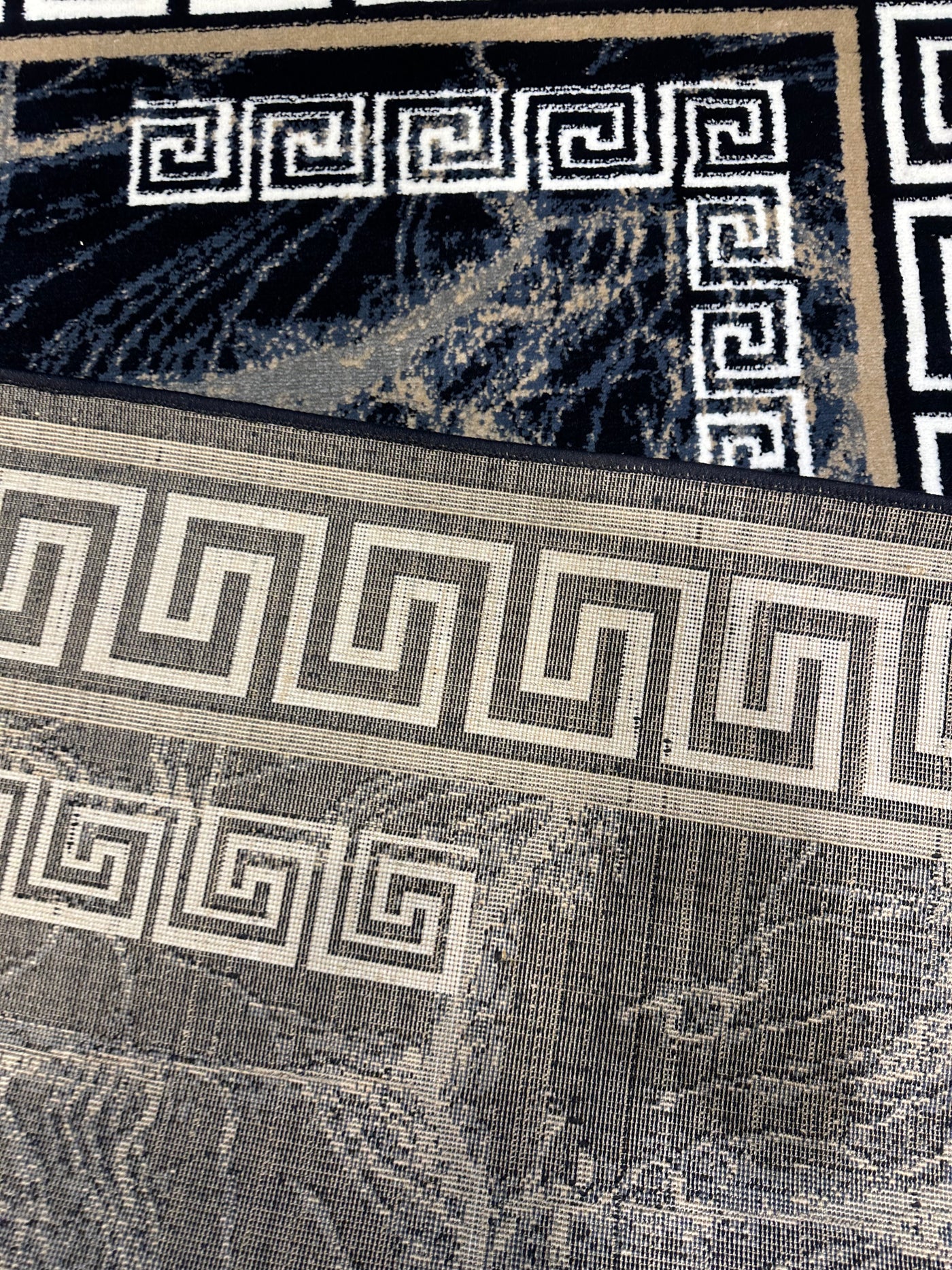 MODERN-POLYPROPYLENE YARN RUG