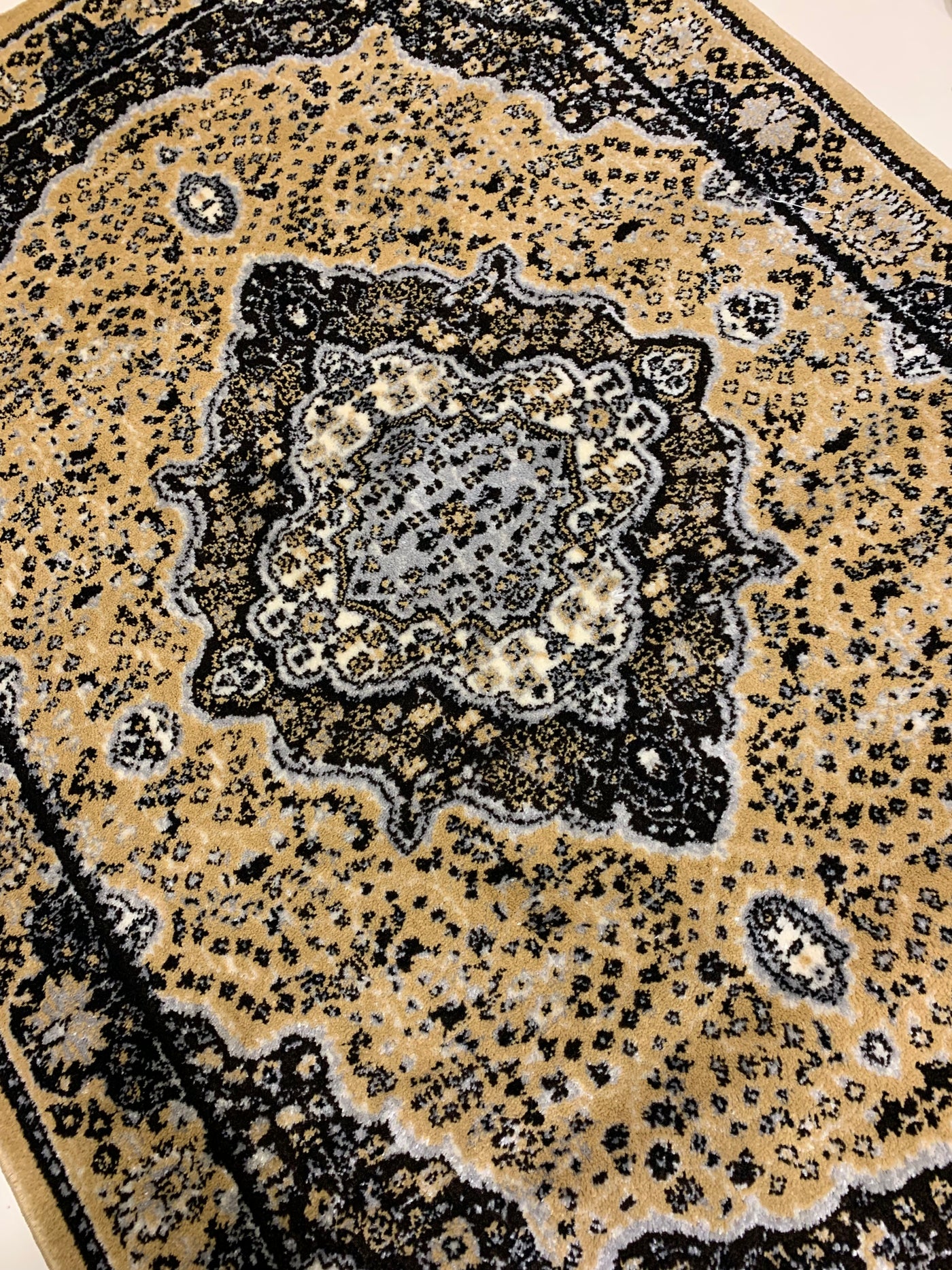 PERSIAN POLYPROPYLENE YARN RUG(Article-U336)