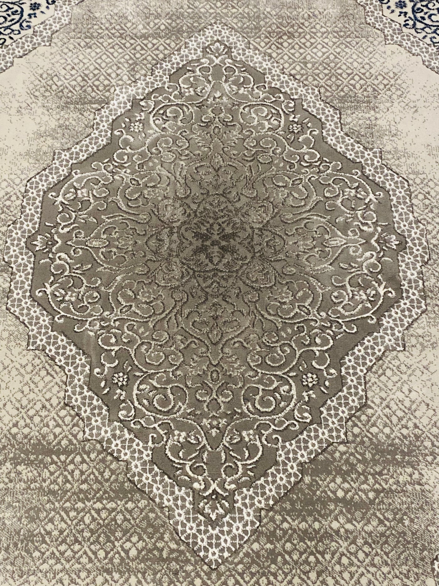 TURKISH MACHINE-MADE PERSIAN FESTIVAL RUG