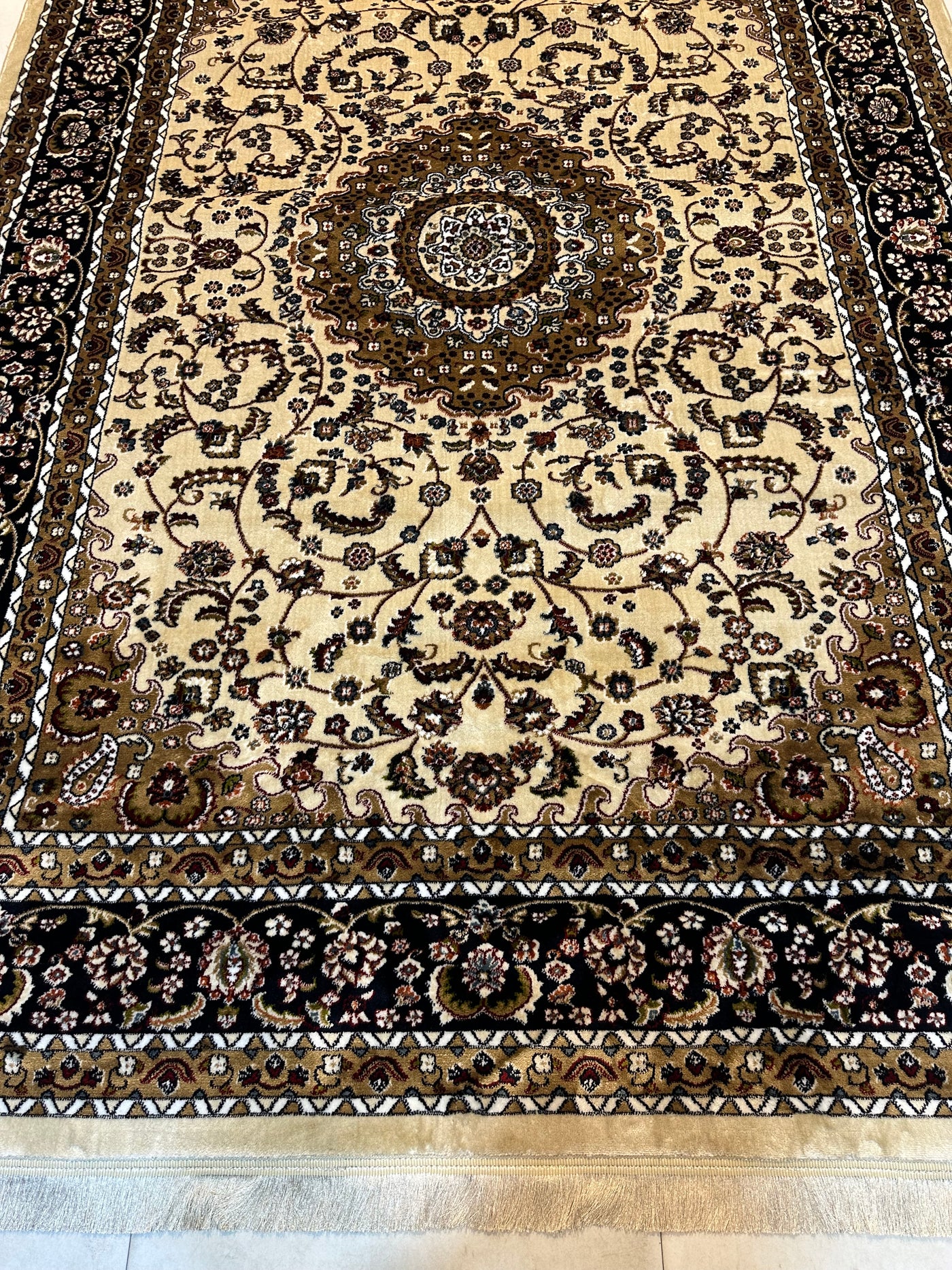 SUPER-SOFT GARNET MODERN DESIGN