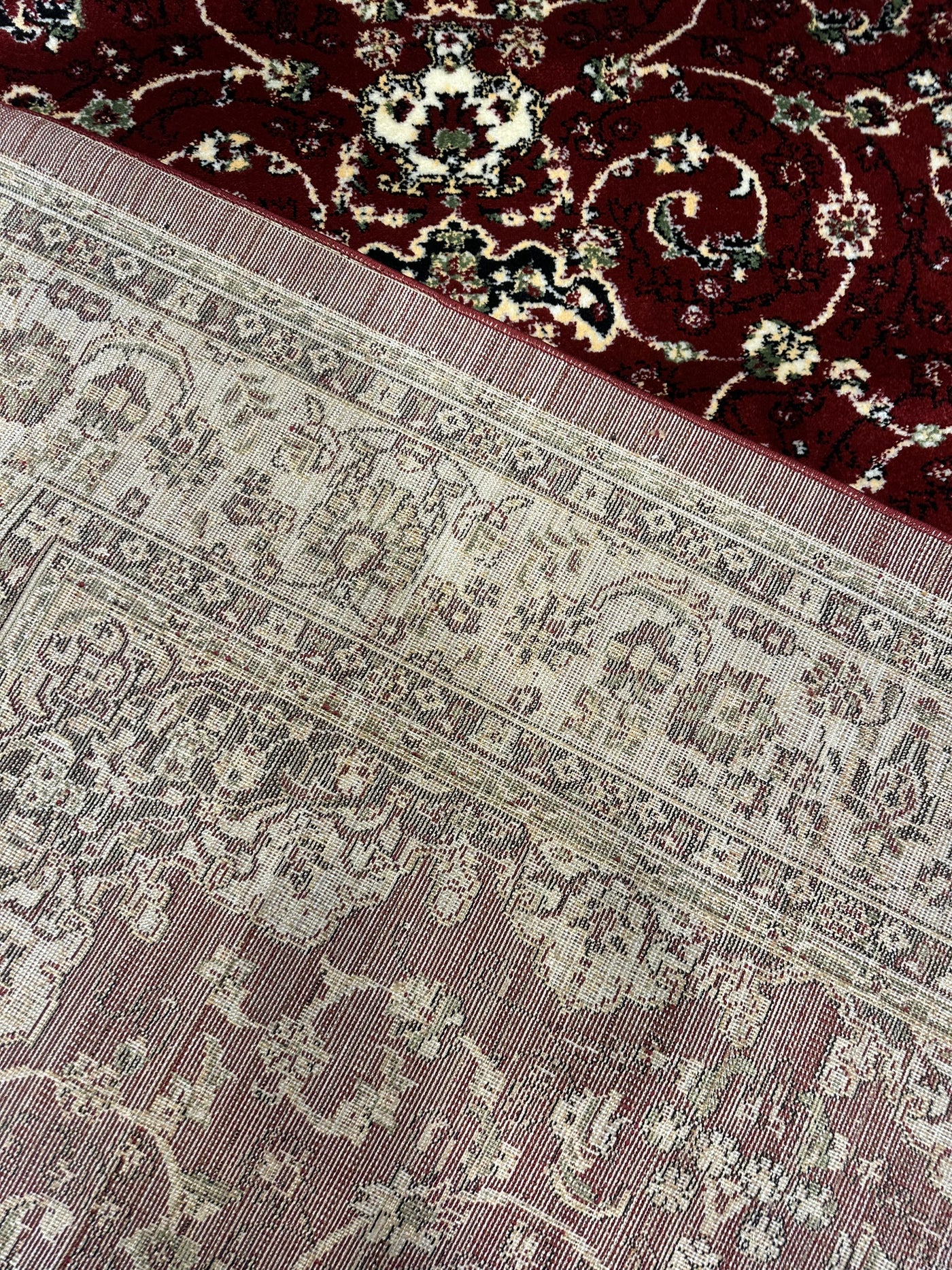 TRADITIONAL-POLYPROPYLENE YARN RUG