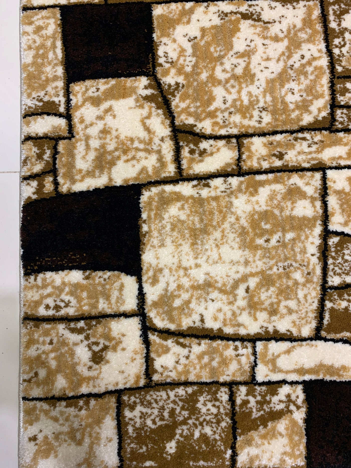MODERN POLYPROPYLENE YARN RUG (Article#U271)