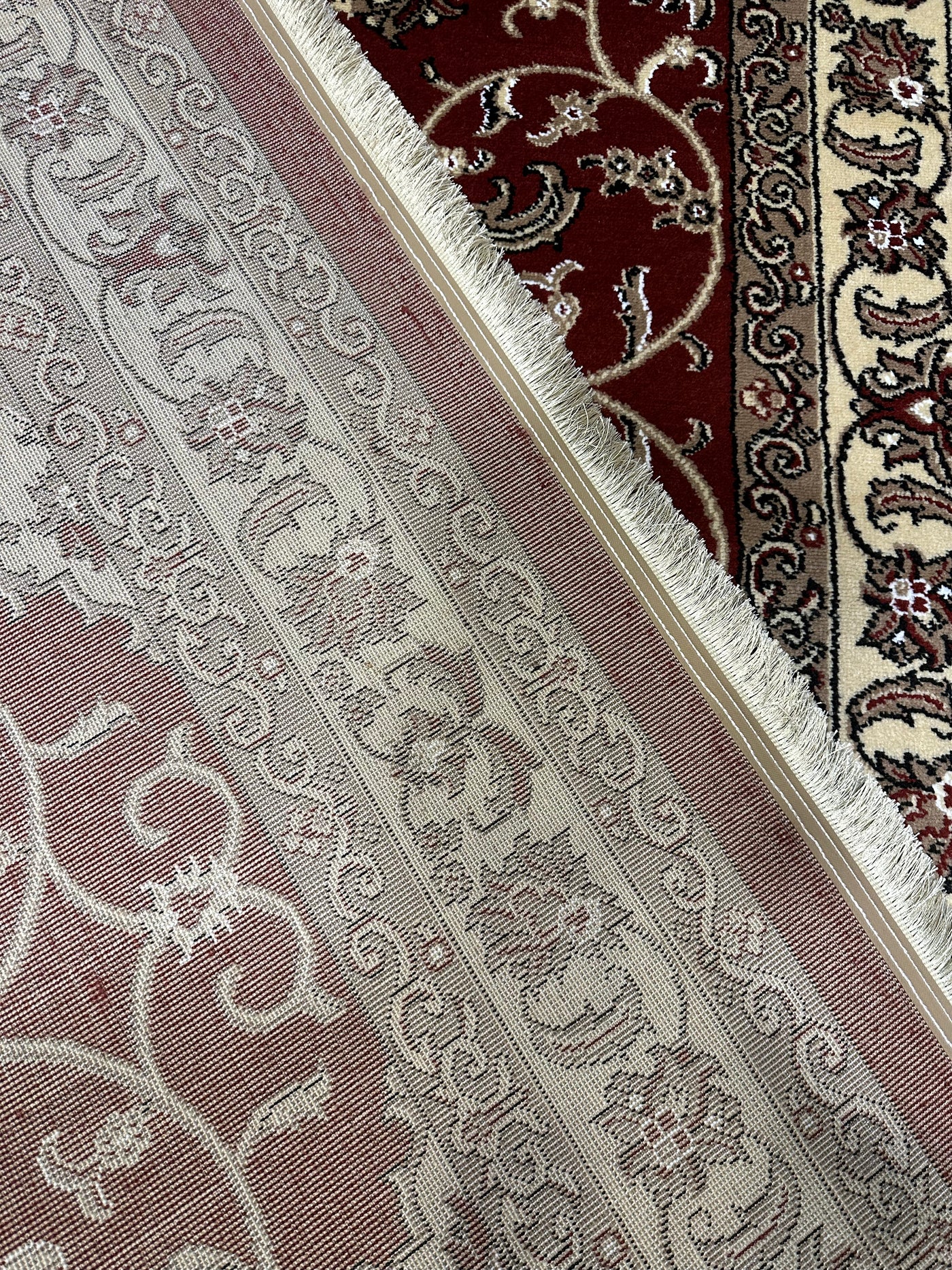 TRADITIONAL-POLYPROPYLENE YARN RUG