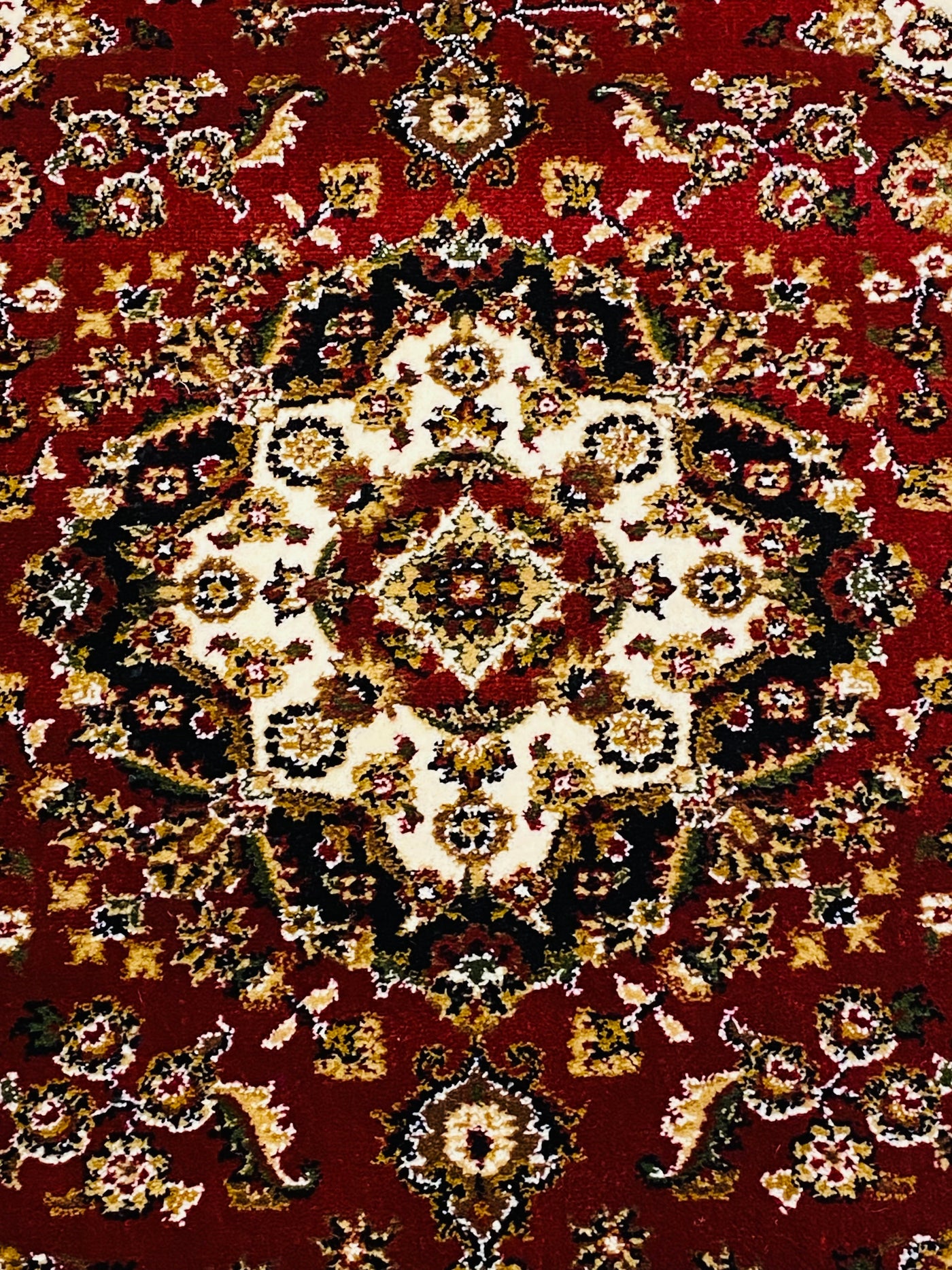 POLYPROPYLENE PERSIAN RUG 4FT WIDTH X 5.5FT LENGTH